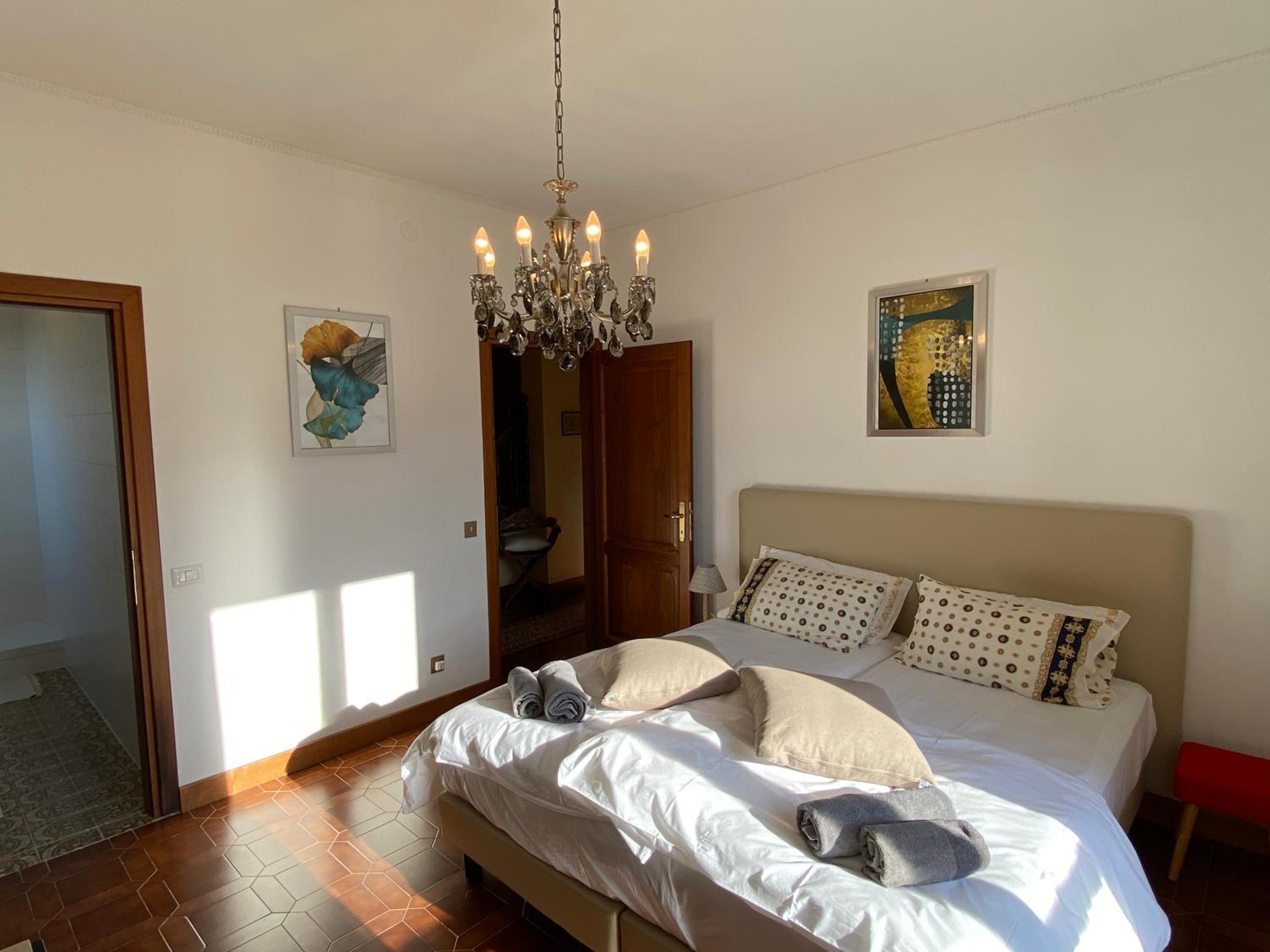King Room with Mountain View - Photo 1