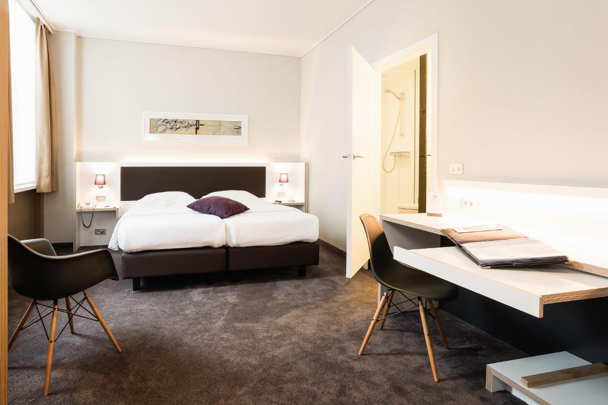 Double or Twin Room - Photo 1