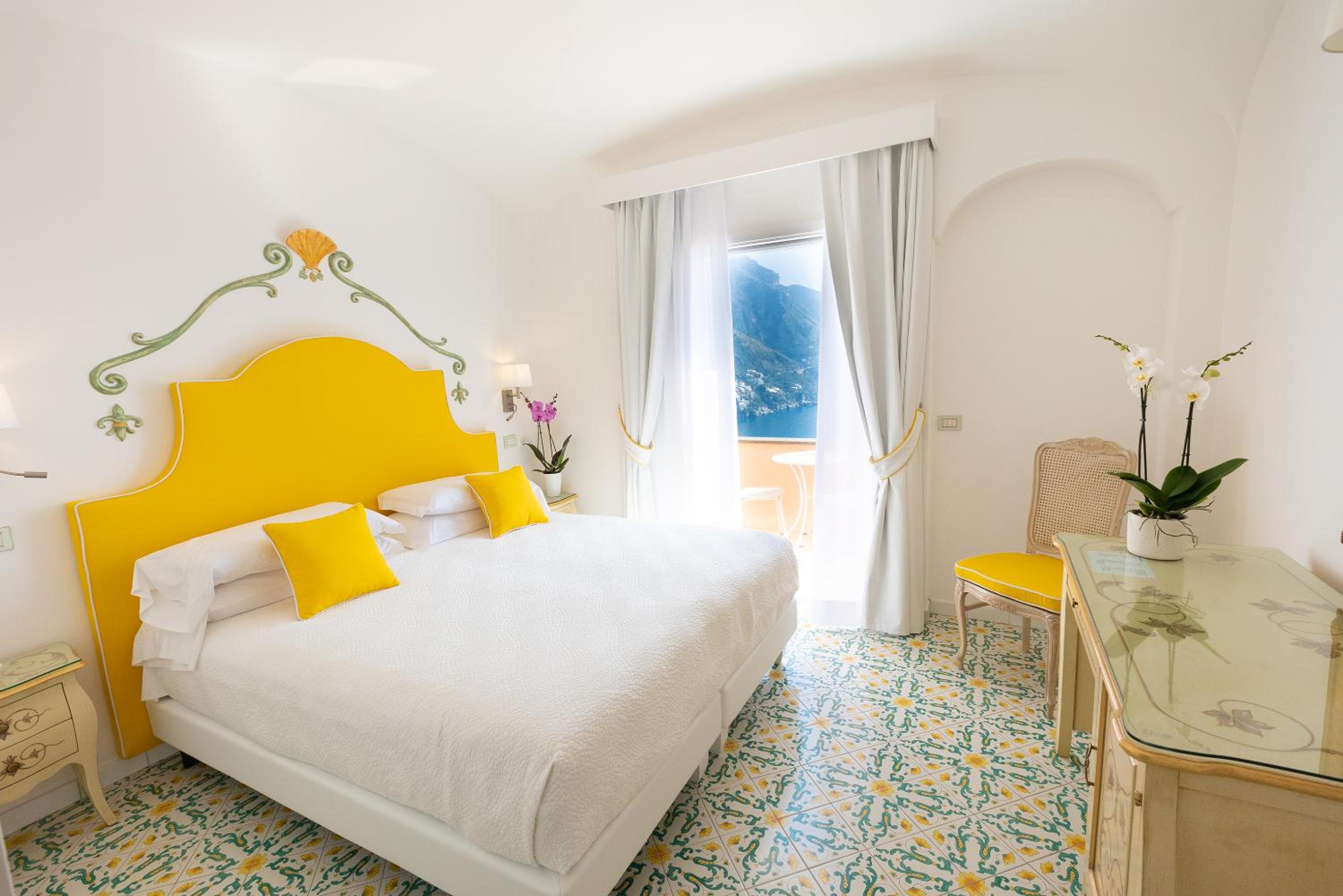 Superior Double Room with Balcony and Sea View - Photo 11