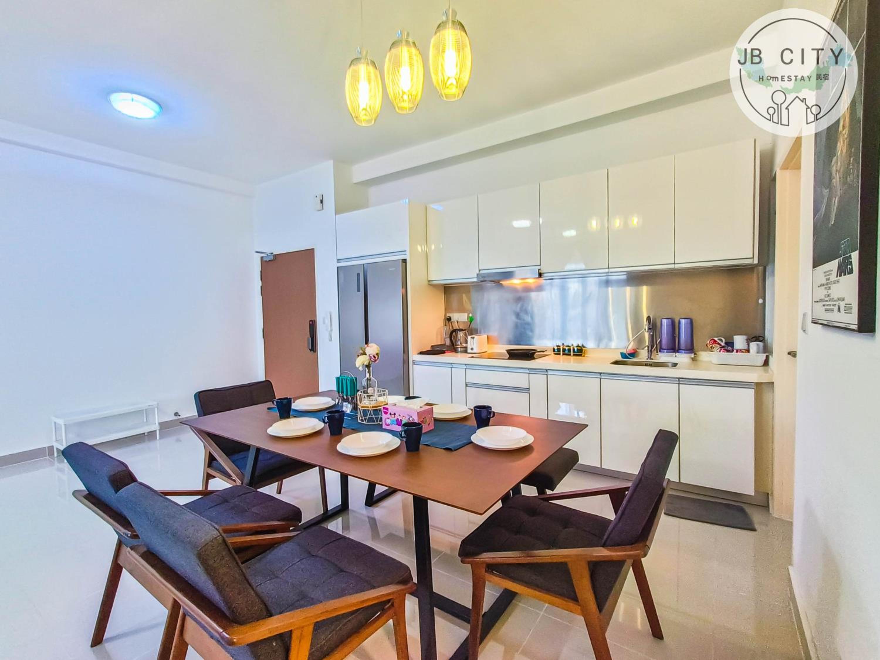 Apartment with Mountain View - Photo 10