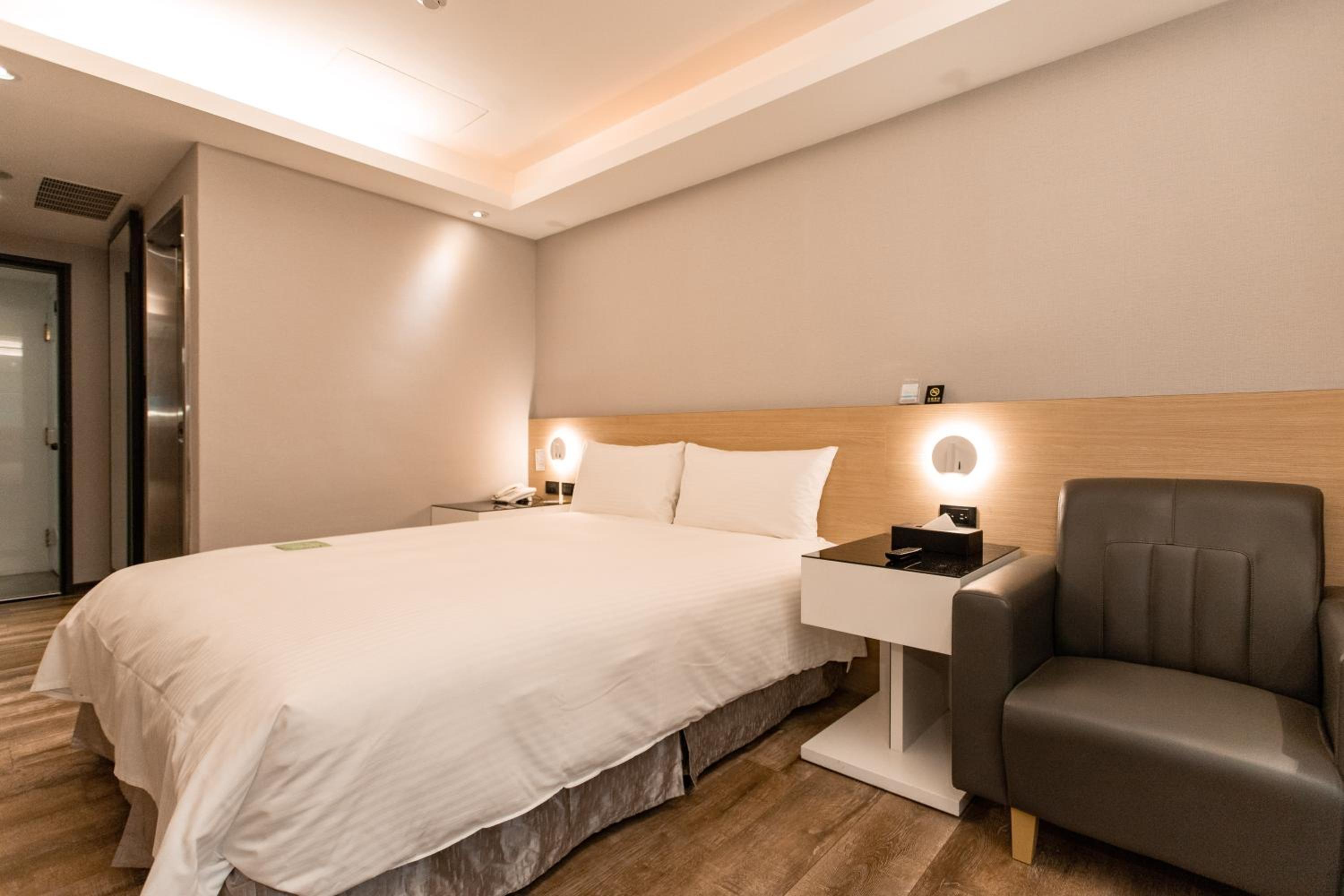 Resting Double Room (3 hours, available between 11:00-18:00) photo 2