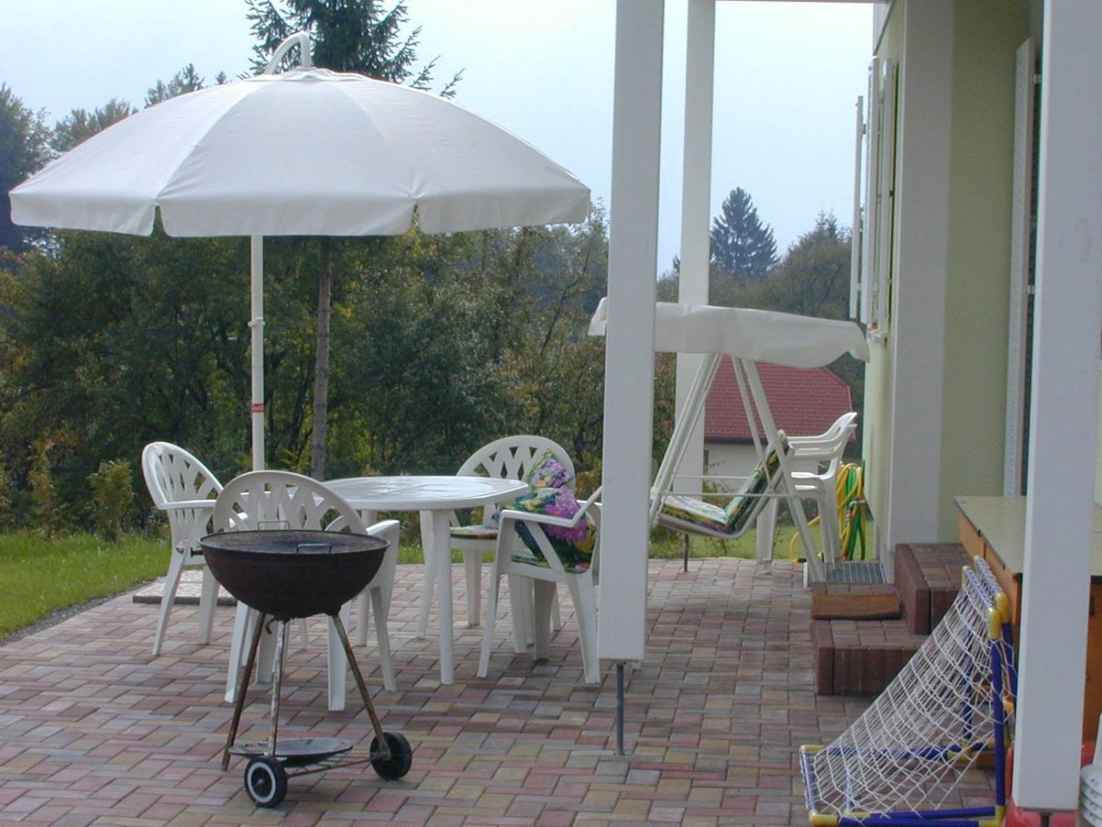 Apartment with Terrace photo 3