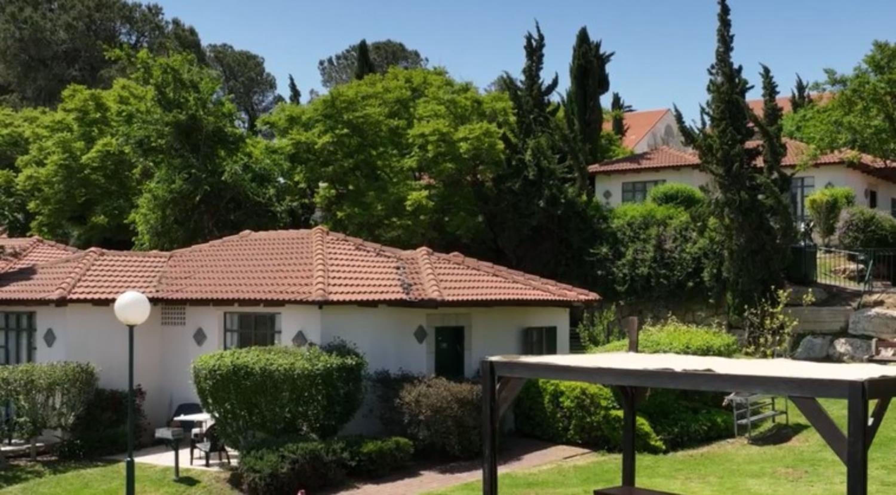 Apartment with Garden View - Photo 14
