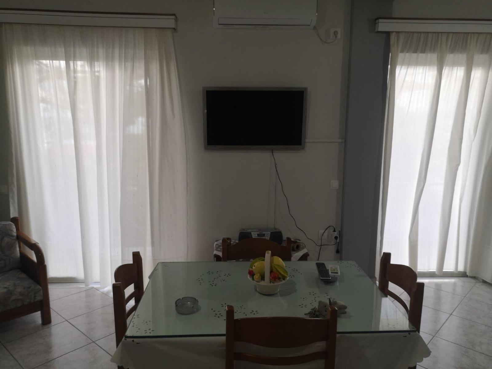 Two-Bedroom Apartment - Photo 6