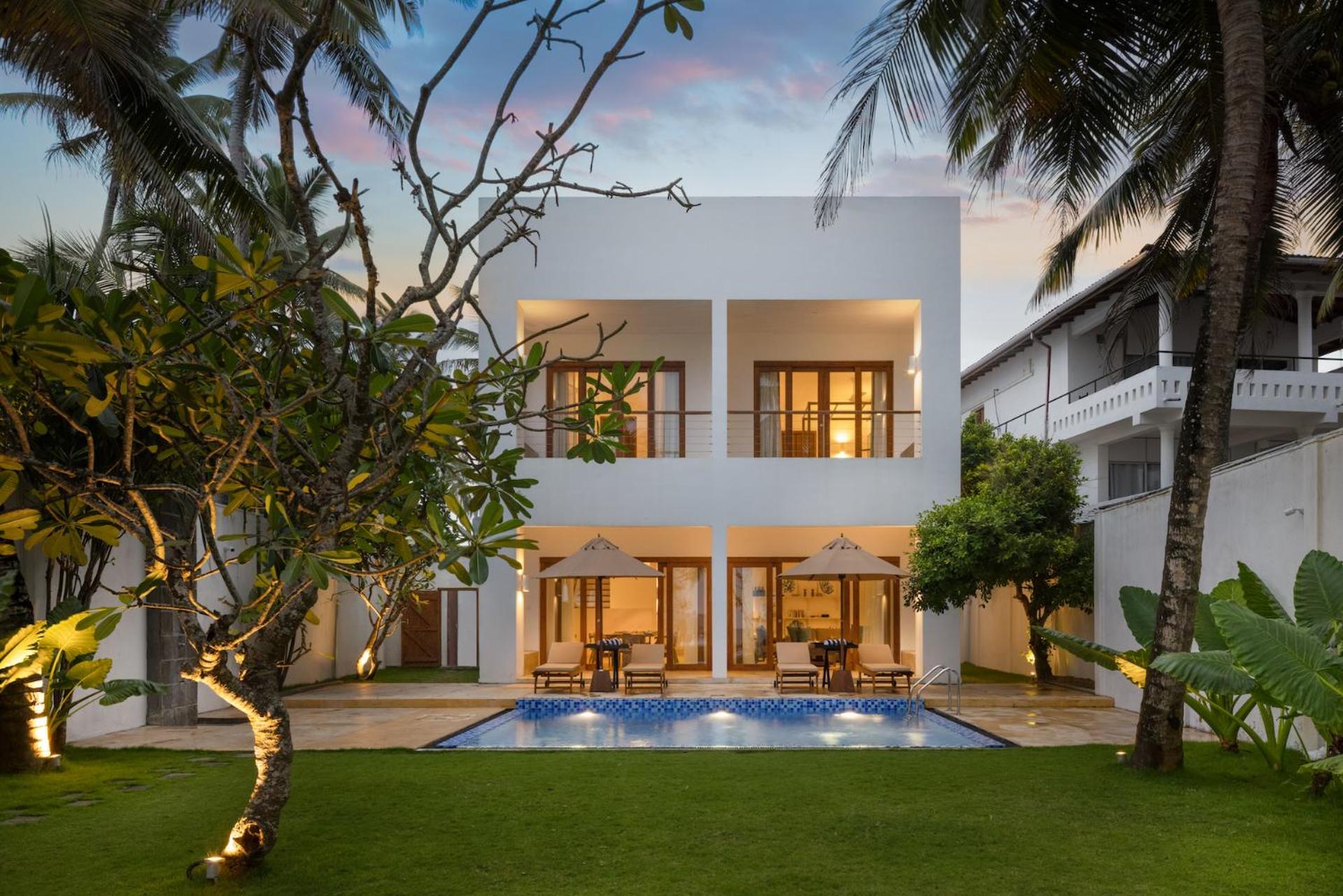 Villa photo 2