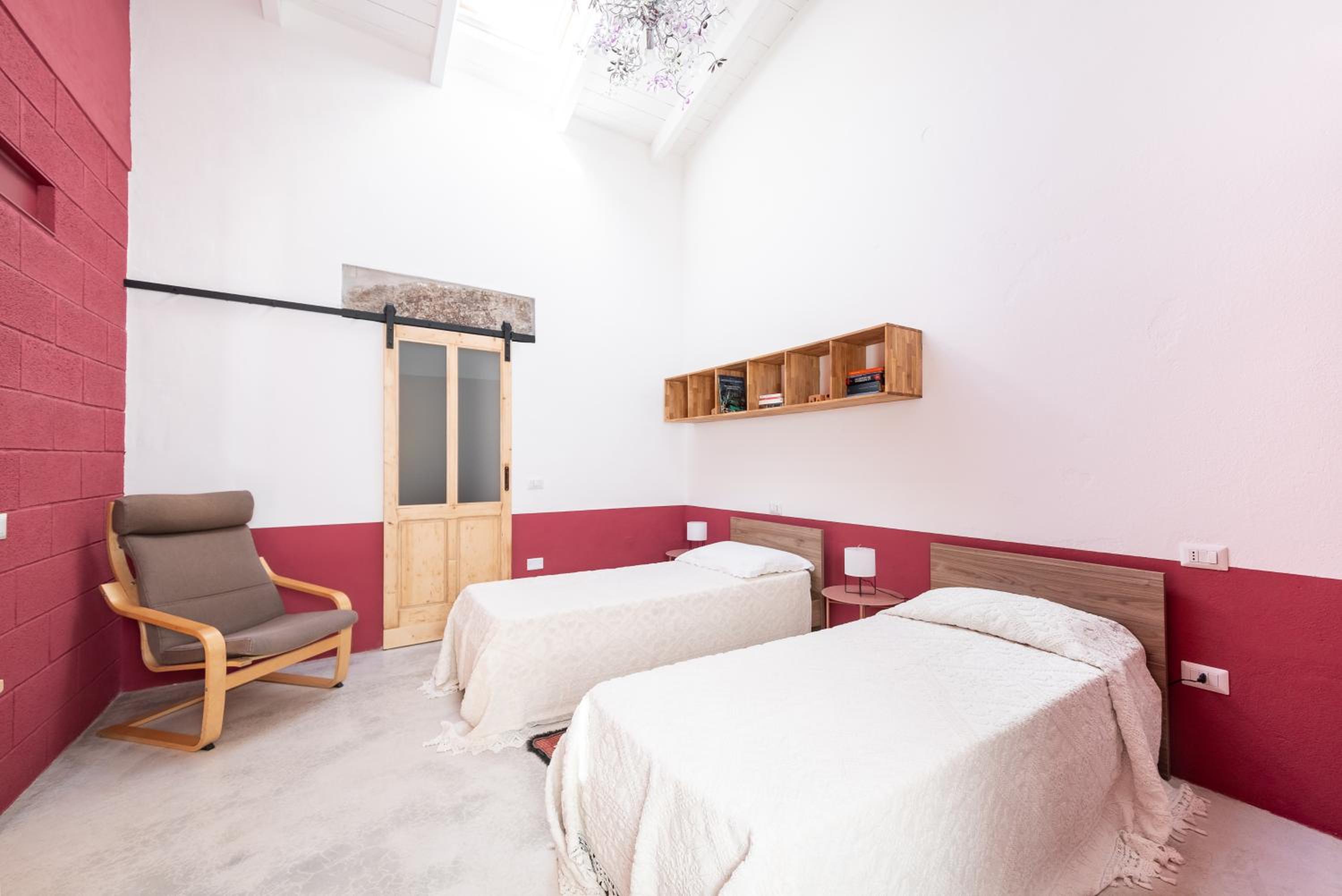 Large Double Room photo 3