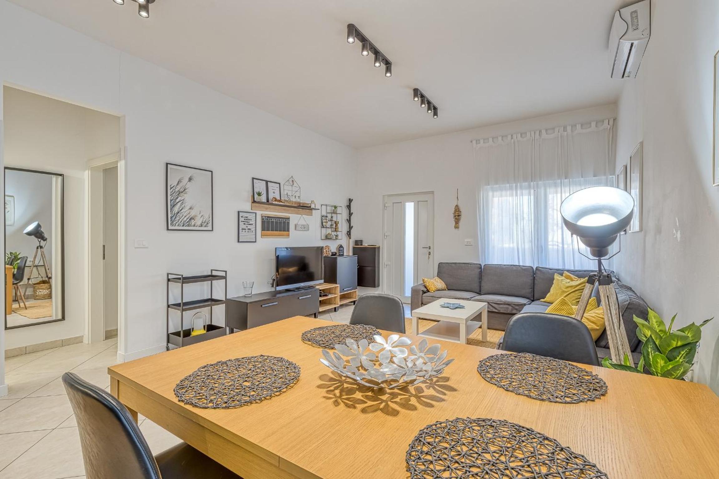 Apartment with Terrace