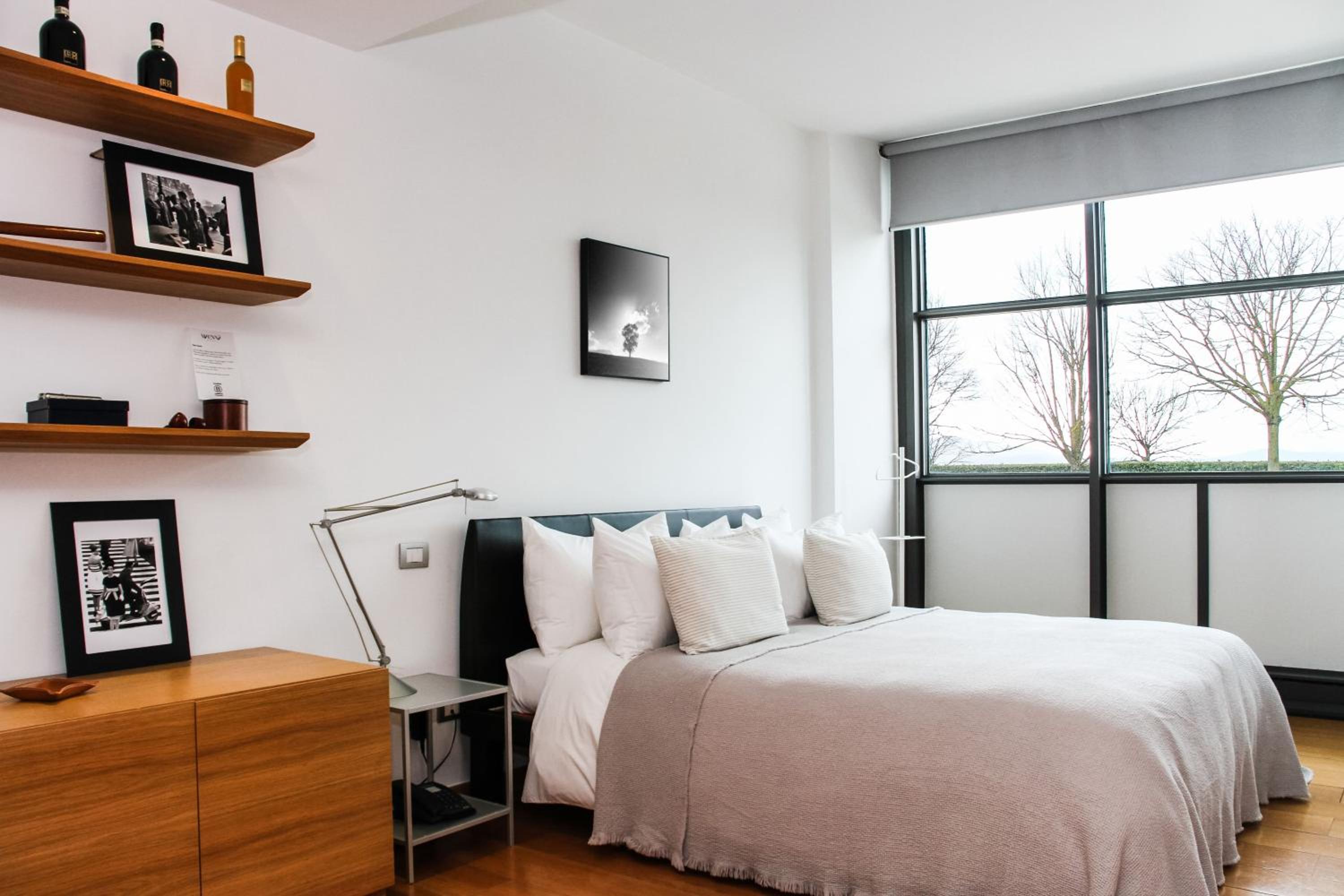 Penthouse Suite - Photo 4
