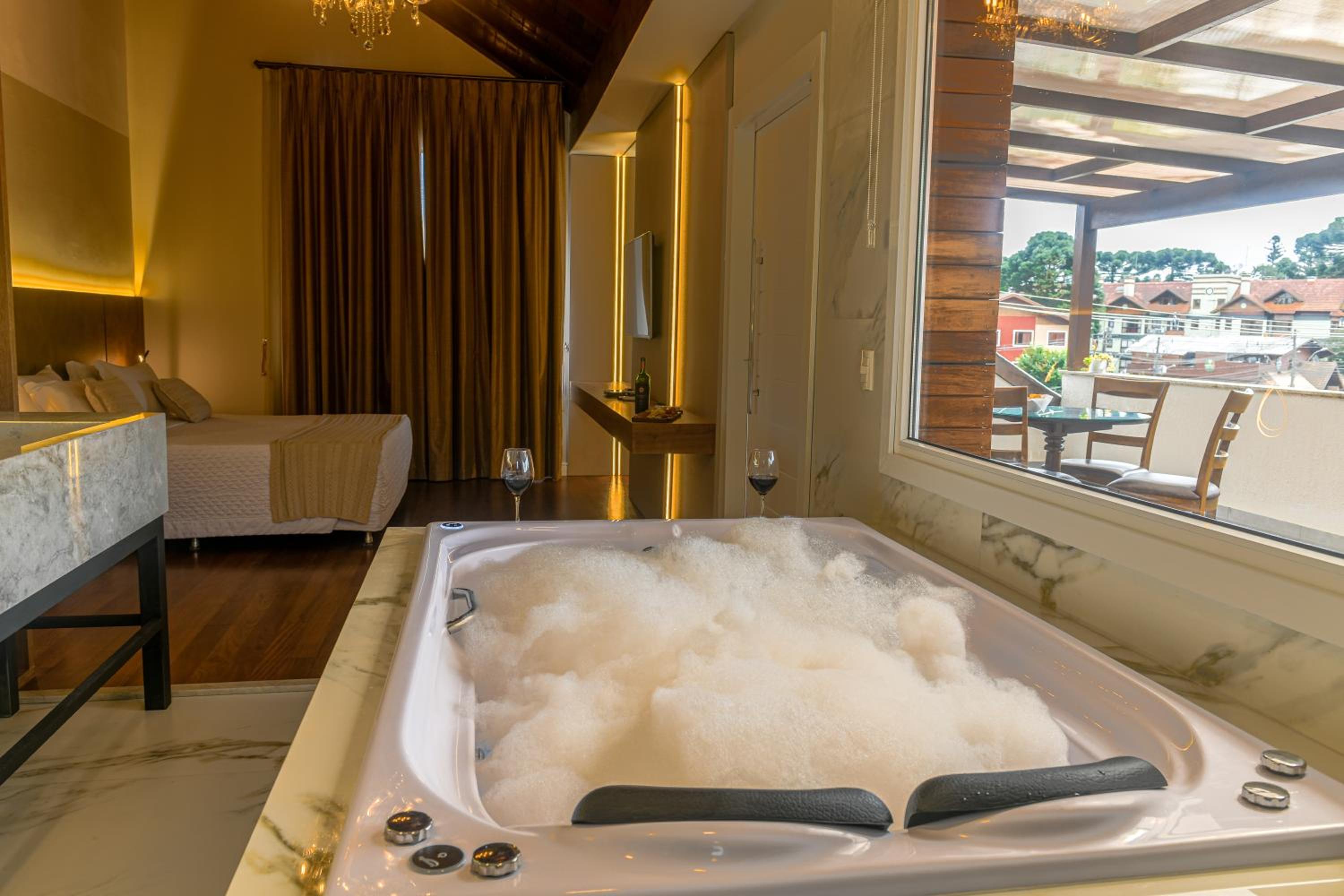 Presidential Suite photo 2