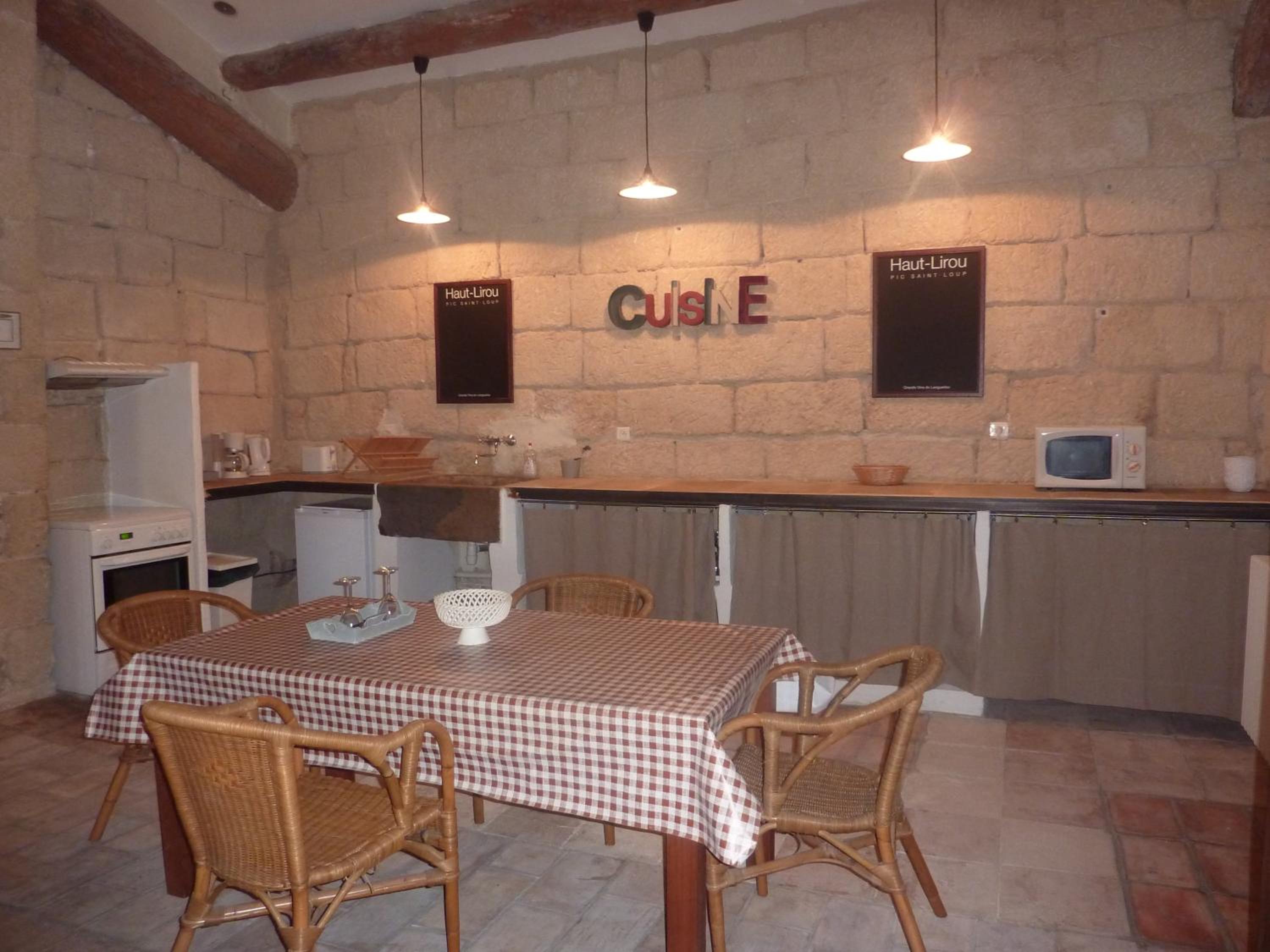 Apartment (2 Adults) photo 3