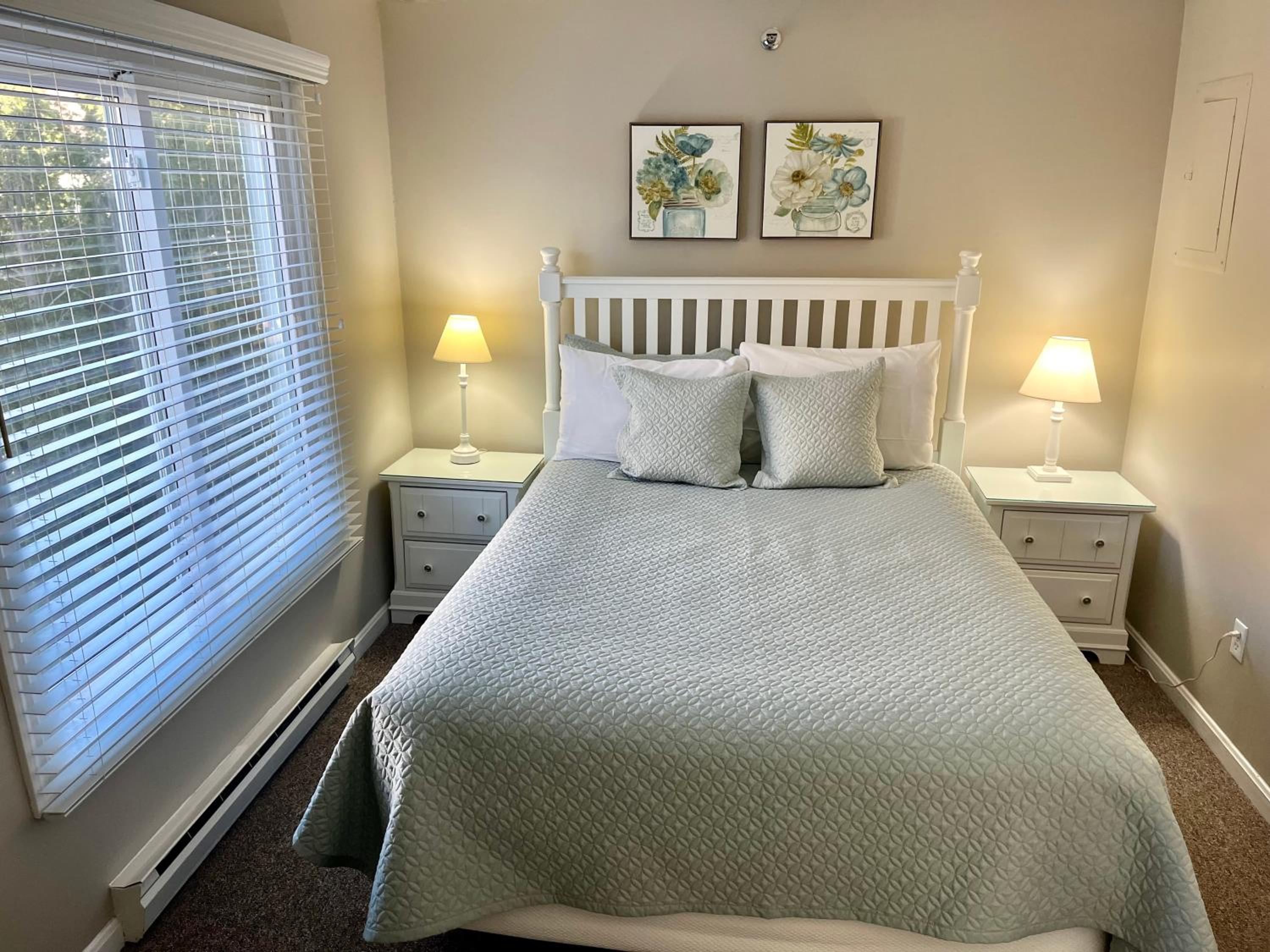 Deluxe Two Bedroom Townhouse Suite  photo 2
