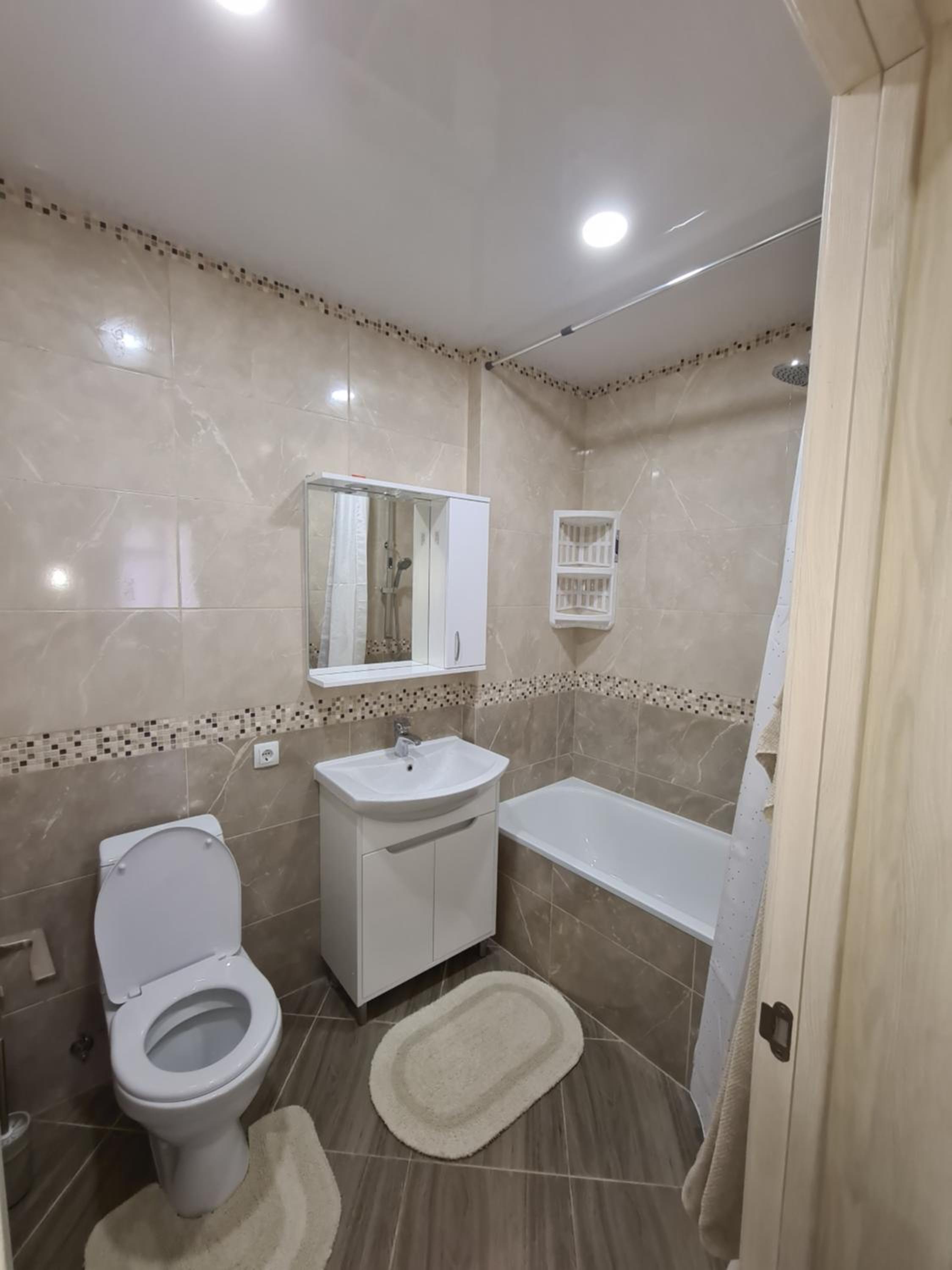 One-Bedroom Apartment photo 2
