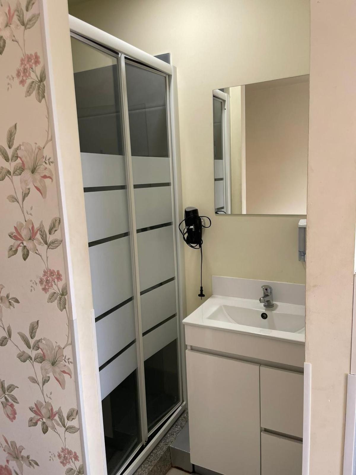 Comfort Triple Room with Shower - Photo 10