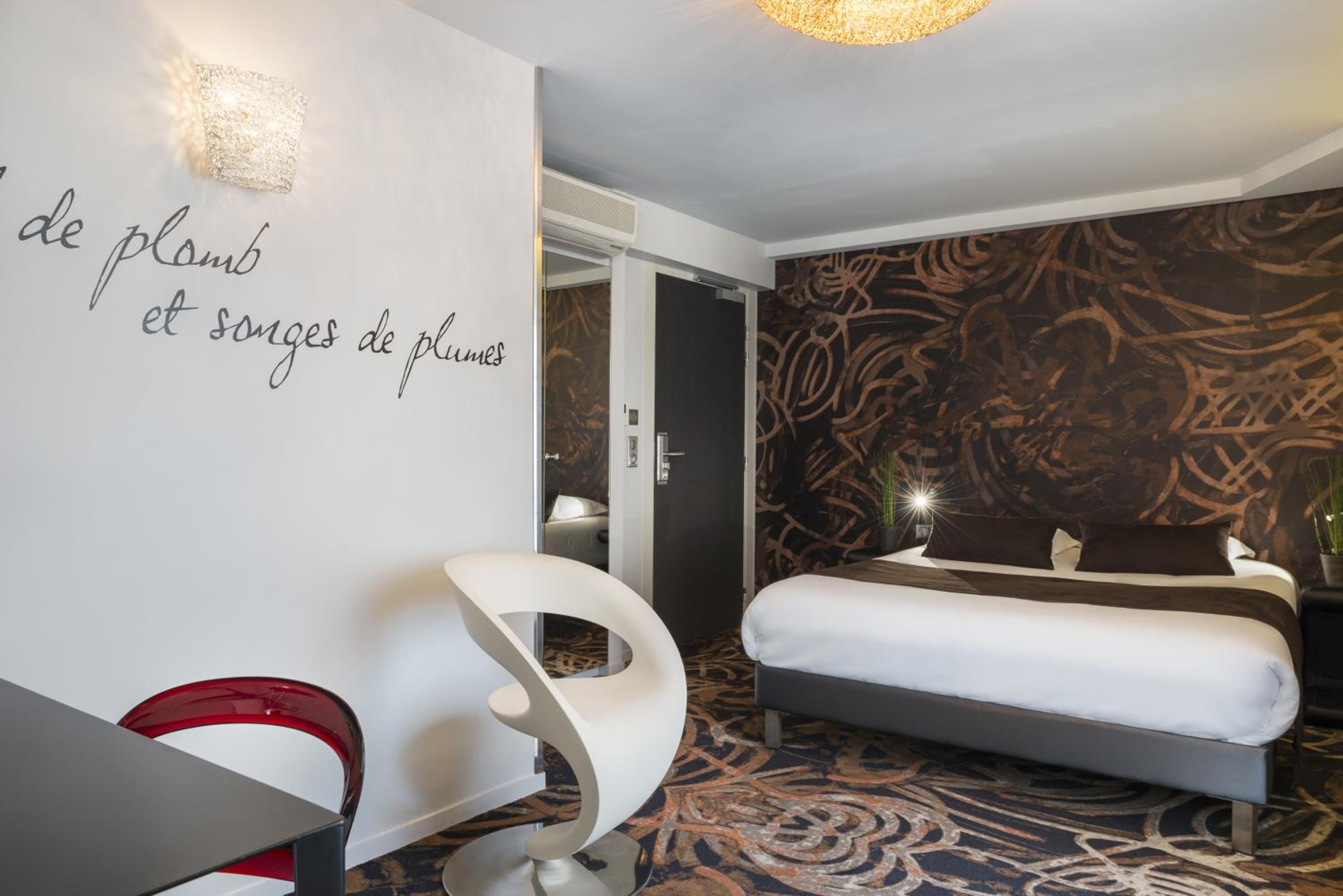 Deluxe Double or Twin Room - Photo 3