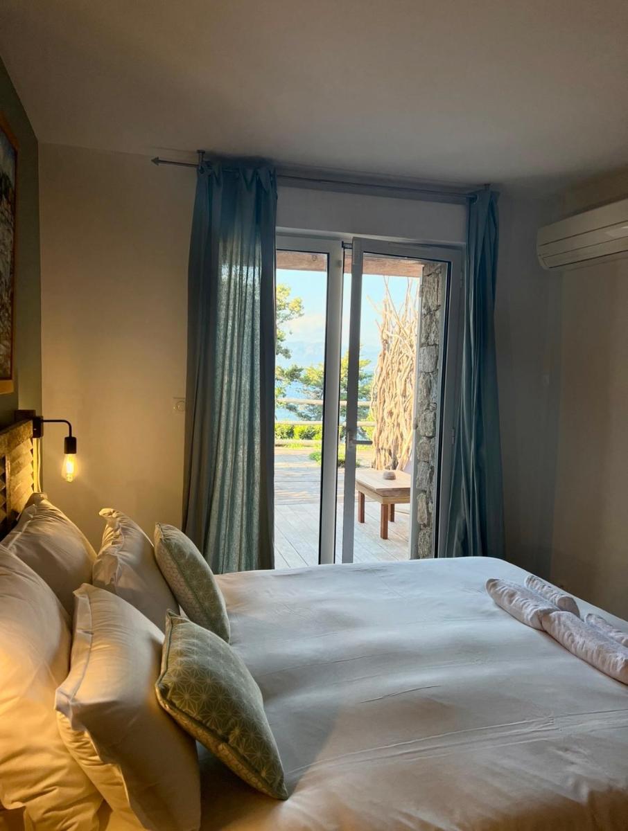 Double Room with Sea View photo 1