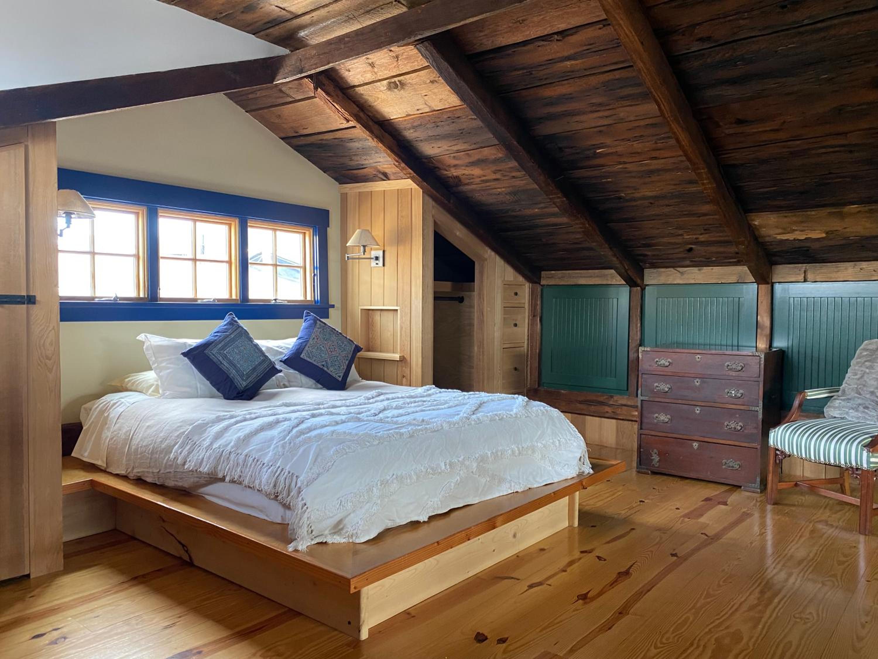 Two-Bedroom House photo 1
