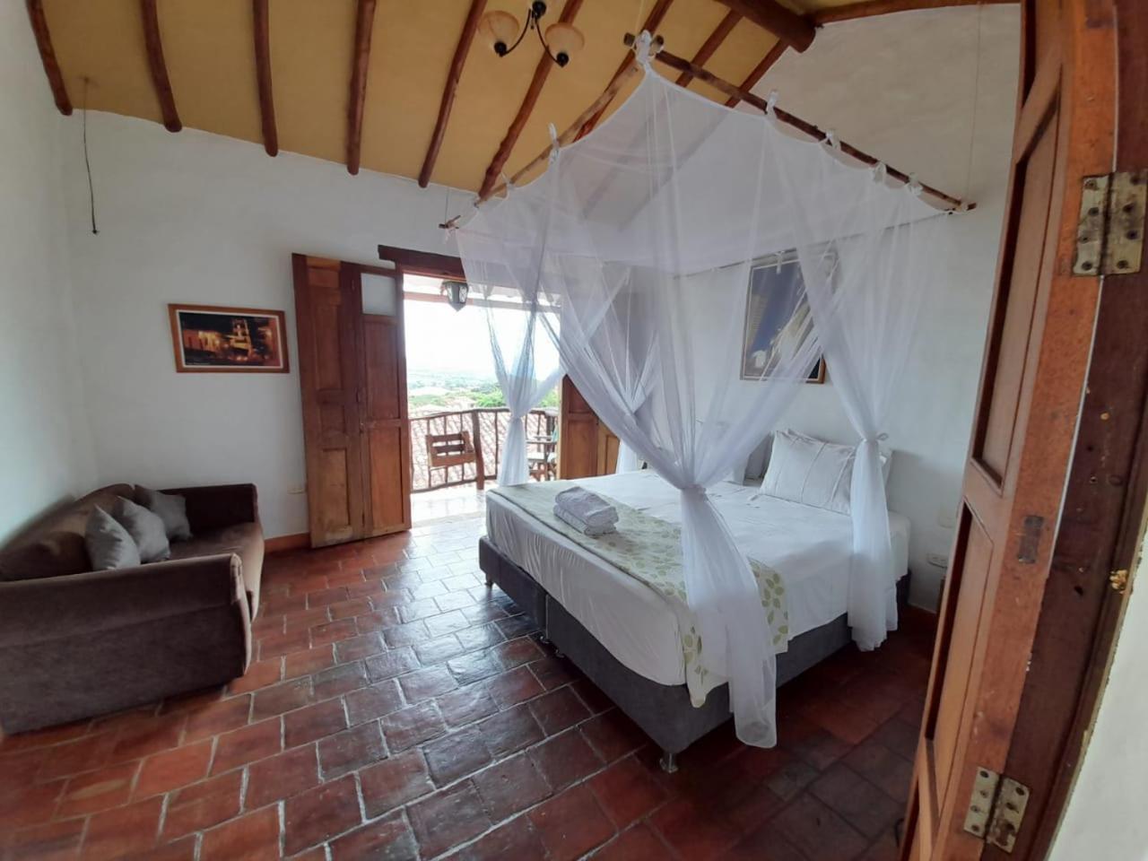 Double Room with Balcony photo 1