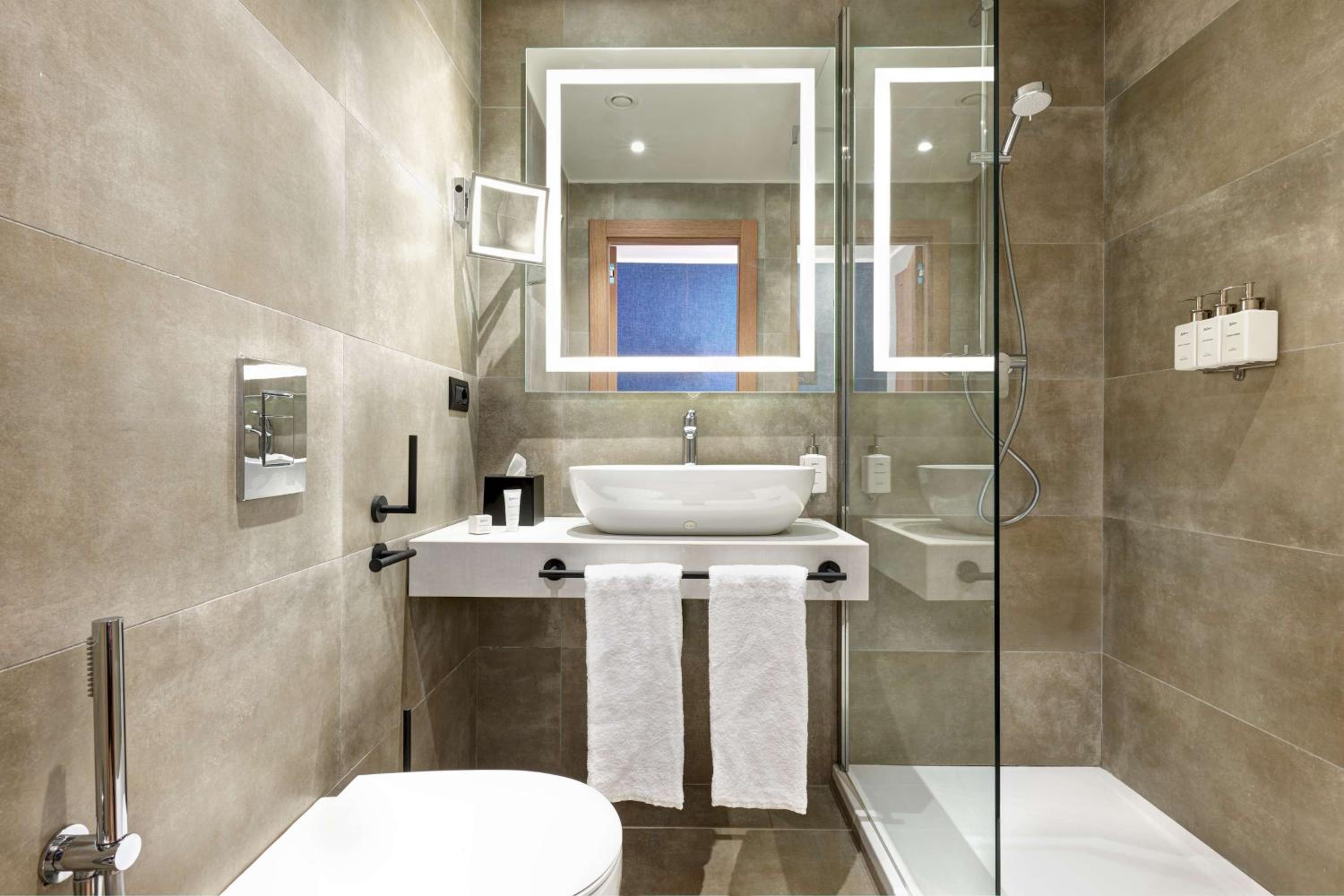 Premium Room photo 3
