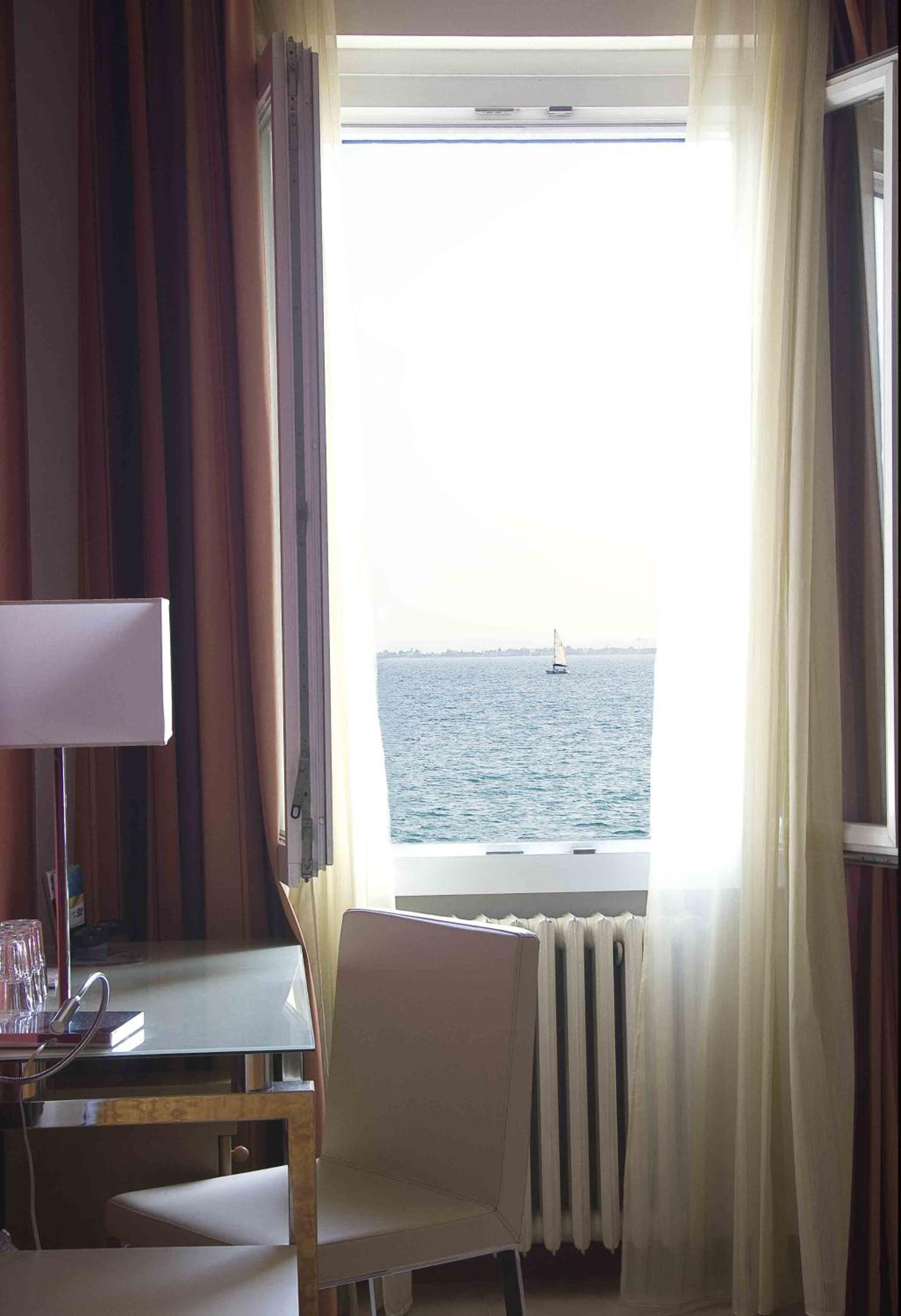 Comfort Double Room with Lake View - Photo 18