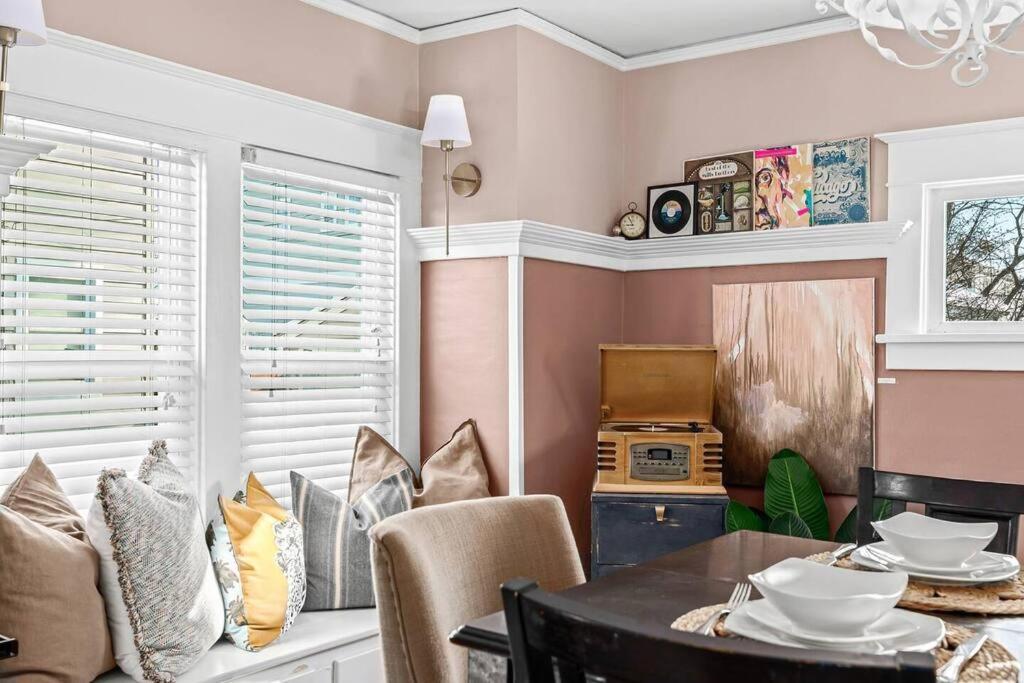 Apartment photo 2