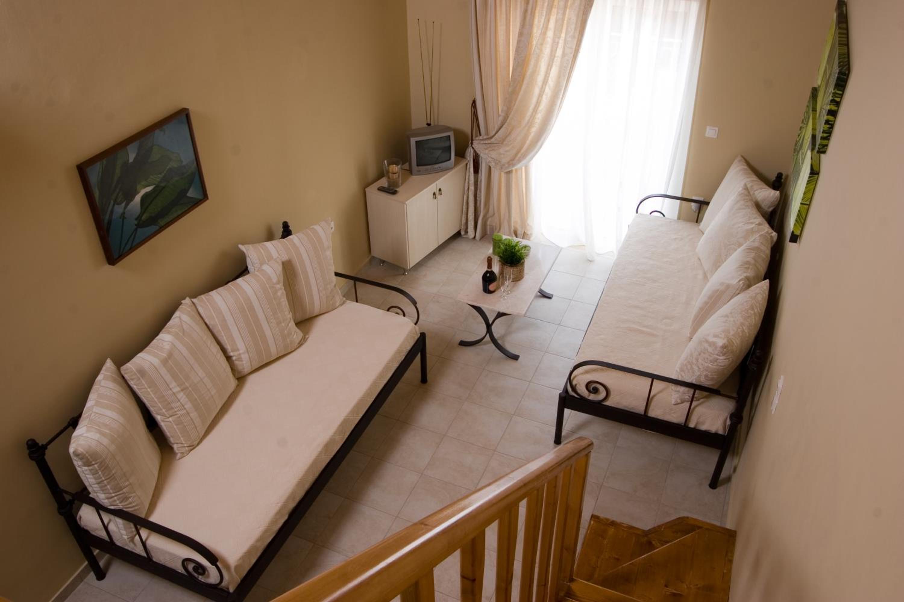 Maisonette with Sea View