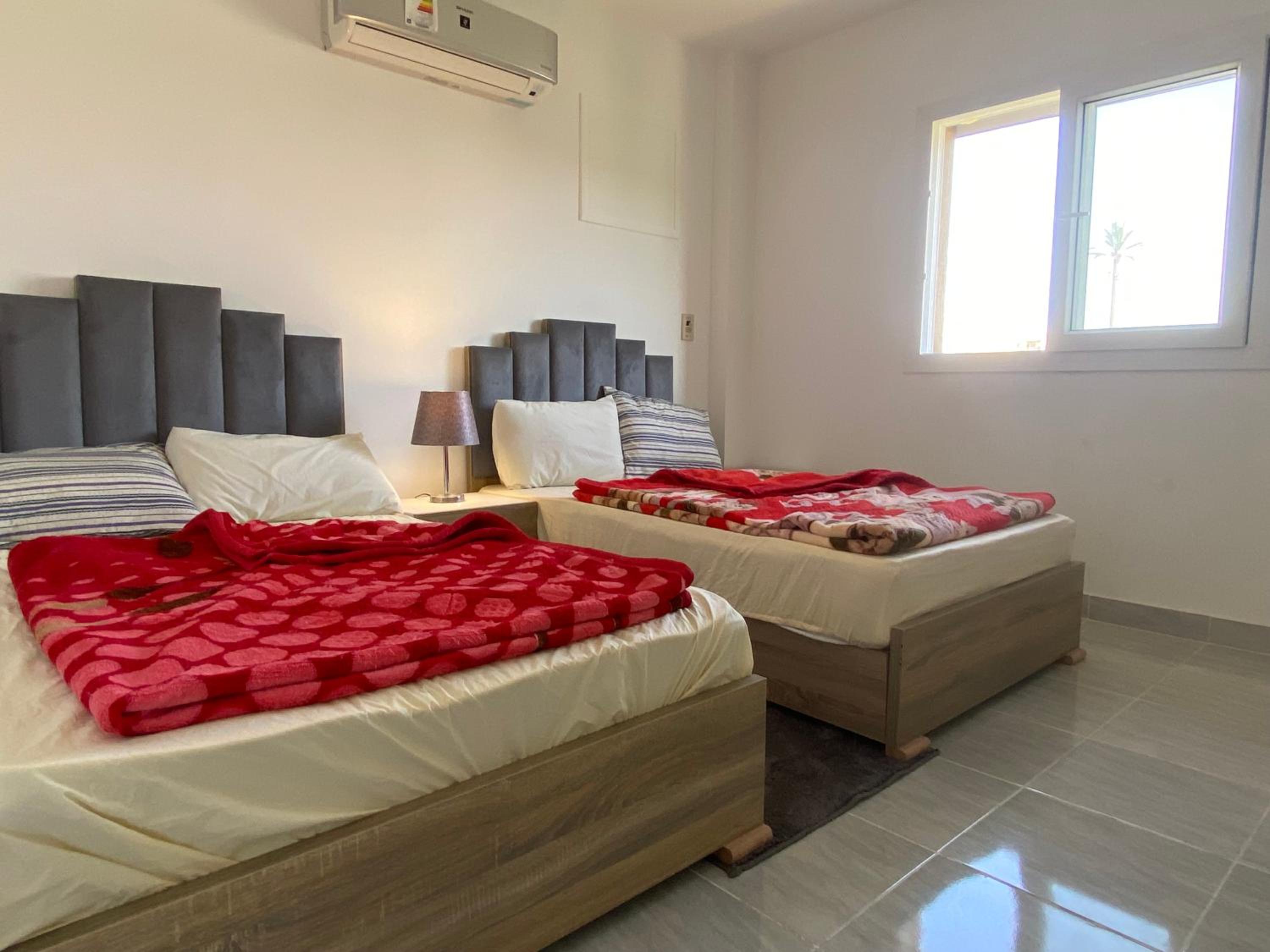 Three-Bedroom Premium Apartment with Balcony photo 3