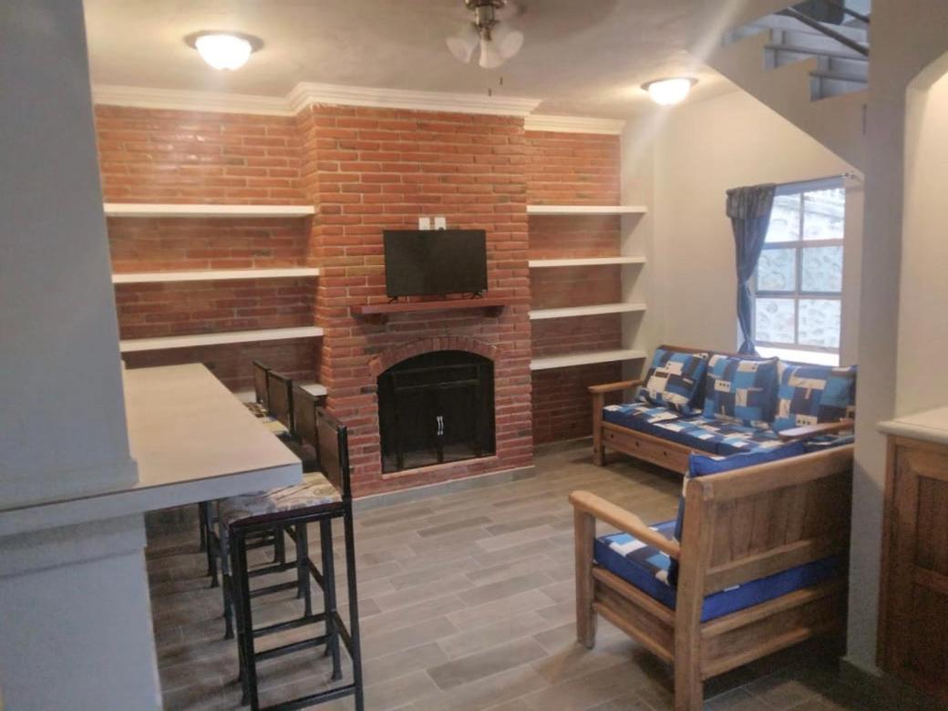 One-Bedroom House photo 2