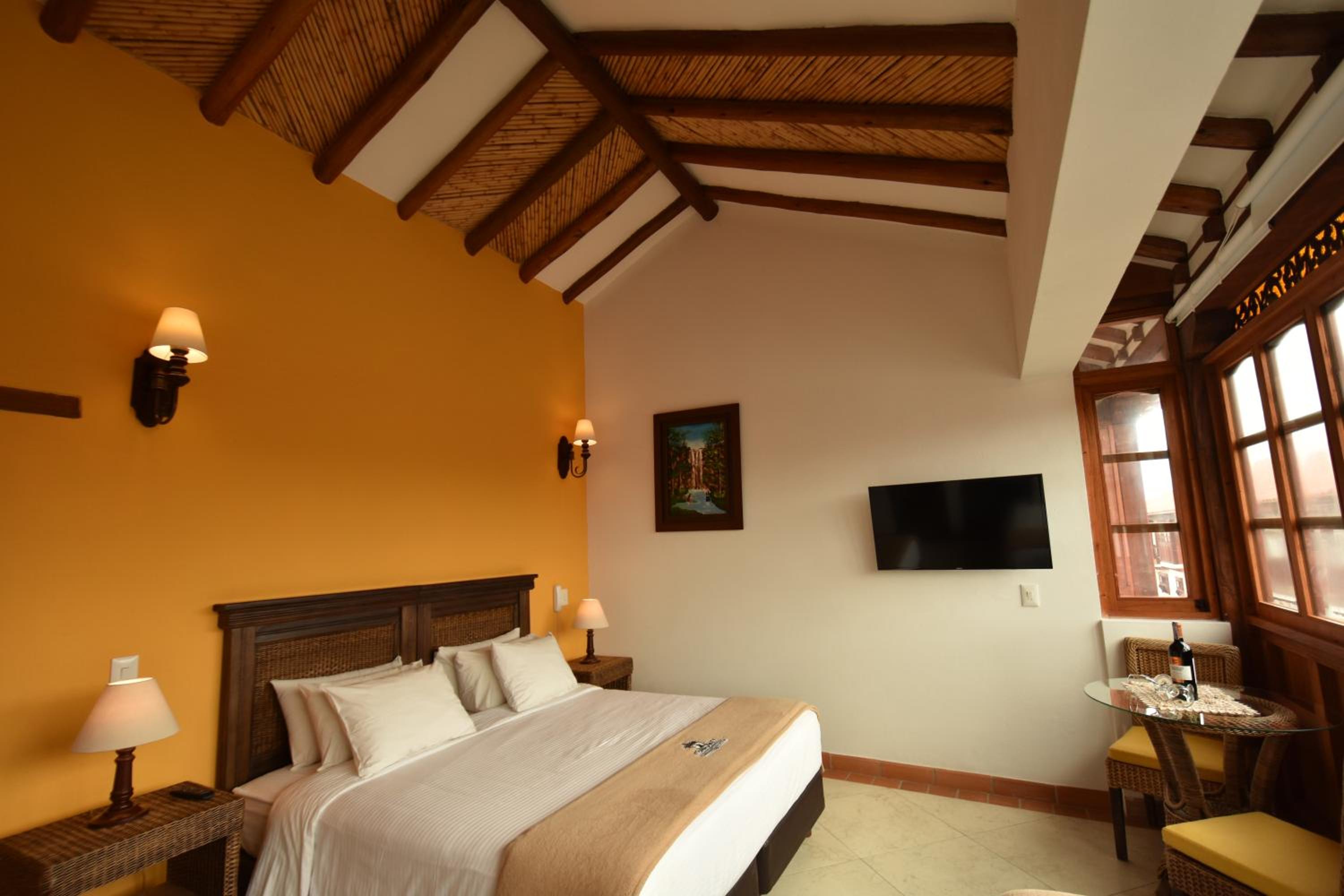 Standard Triple Room photo 2