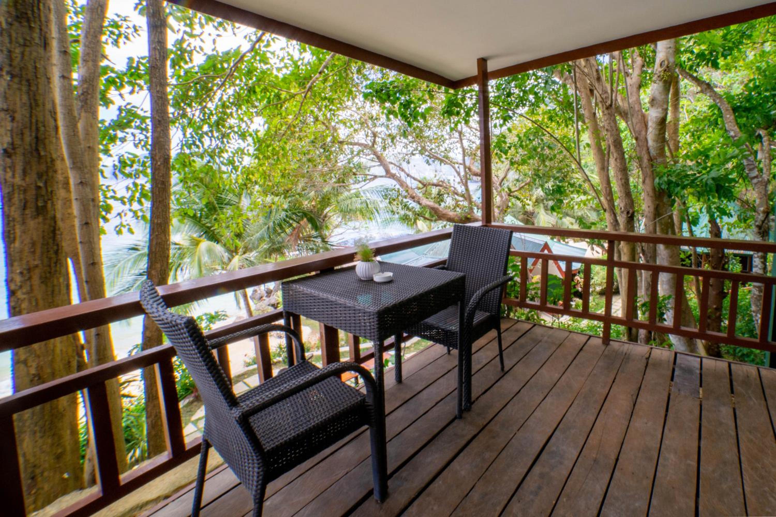 Double Room with Balcony and Sea View photo 3