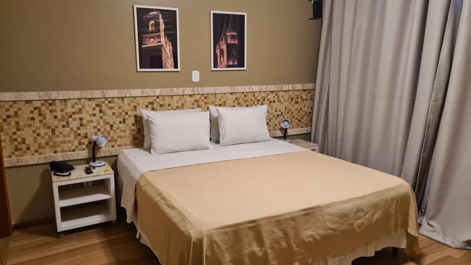 Deluxe Double or Twin Room photo 3