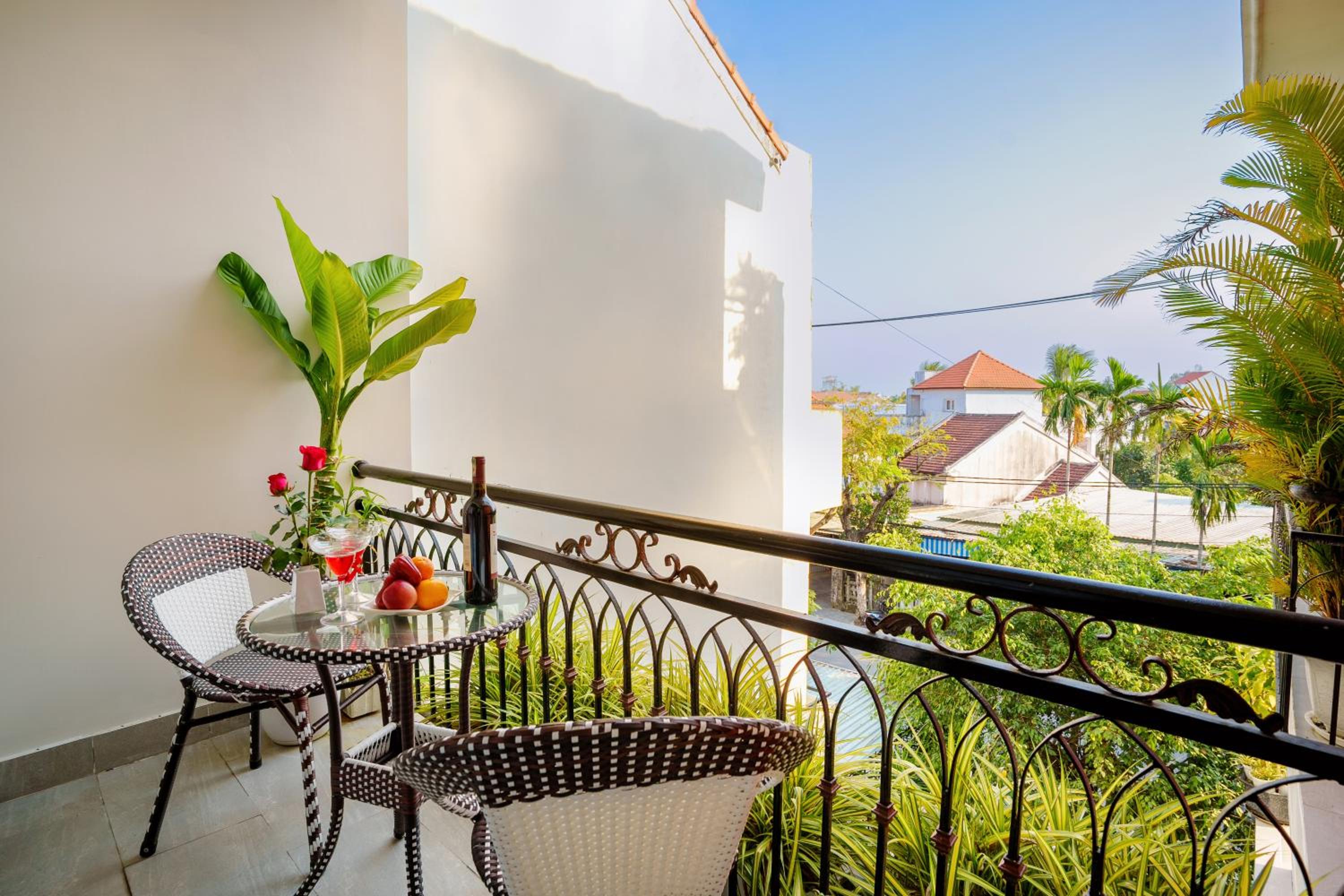 Family Room with Balcony - Photo 3