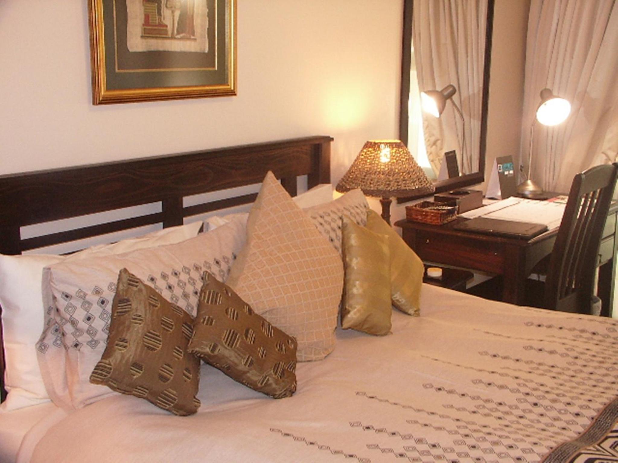 Standard Suite - Photo 1