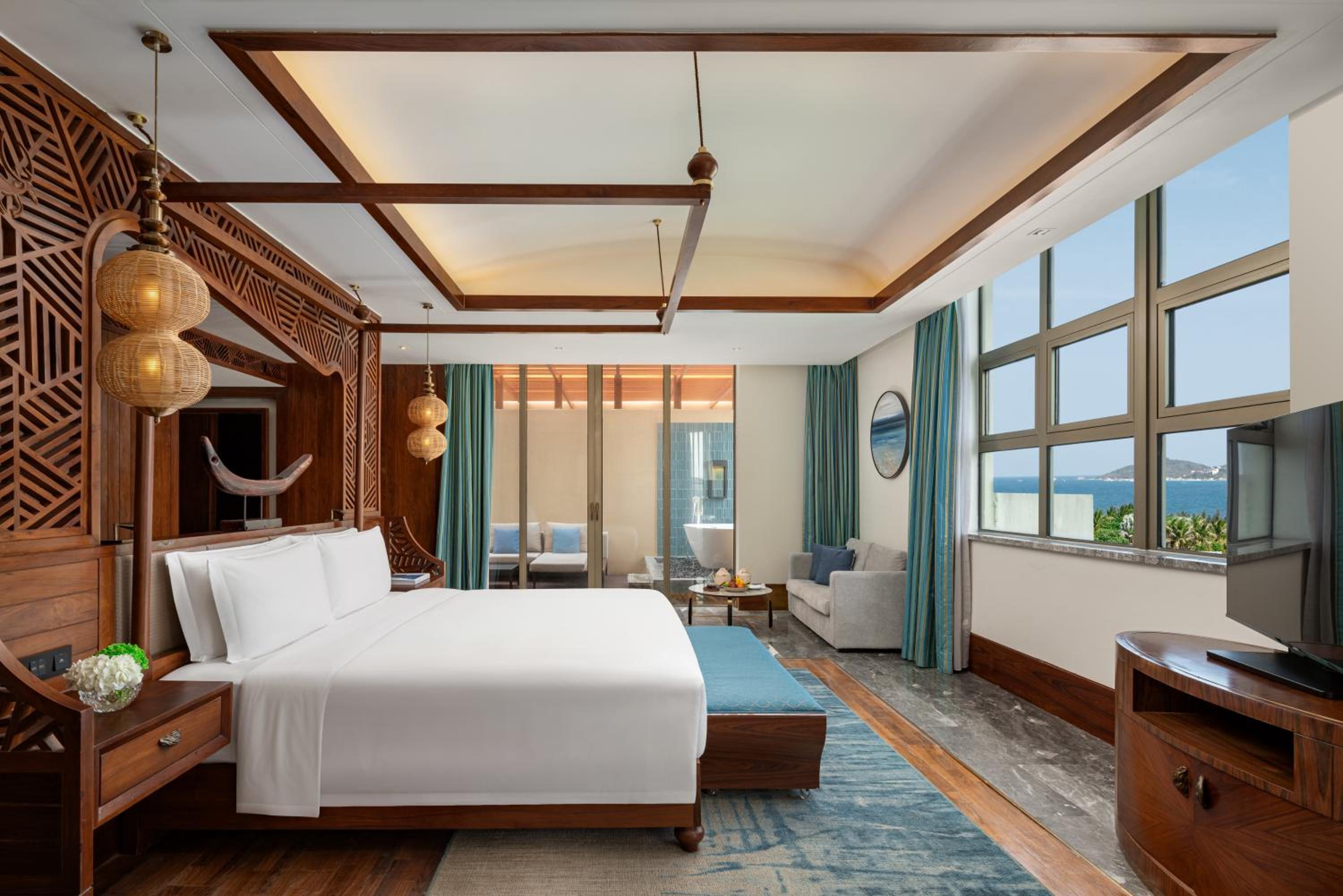 Deluxe Fairmont Suite  photo 2