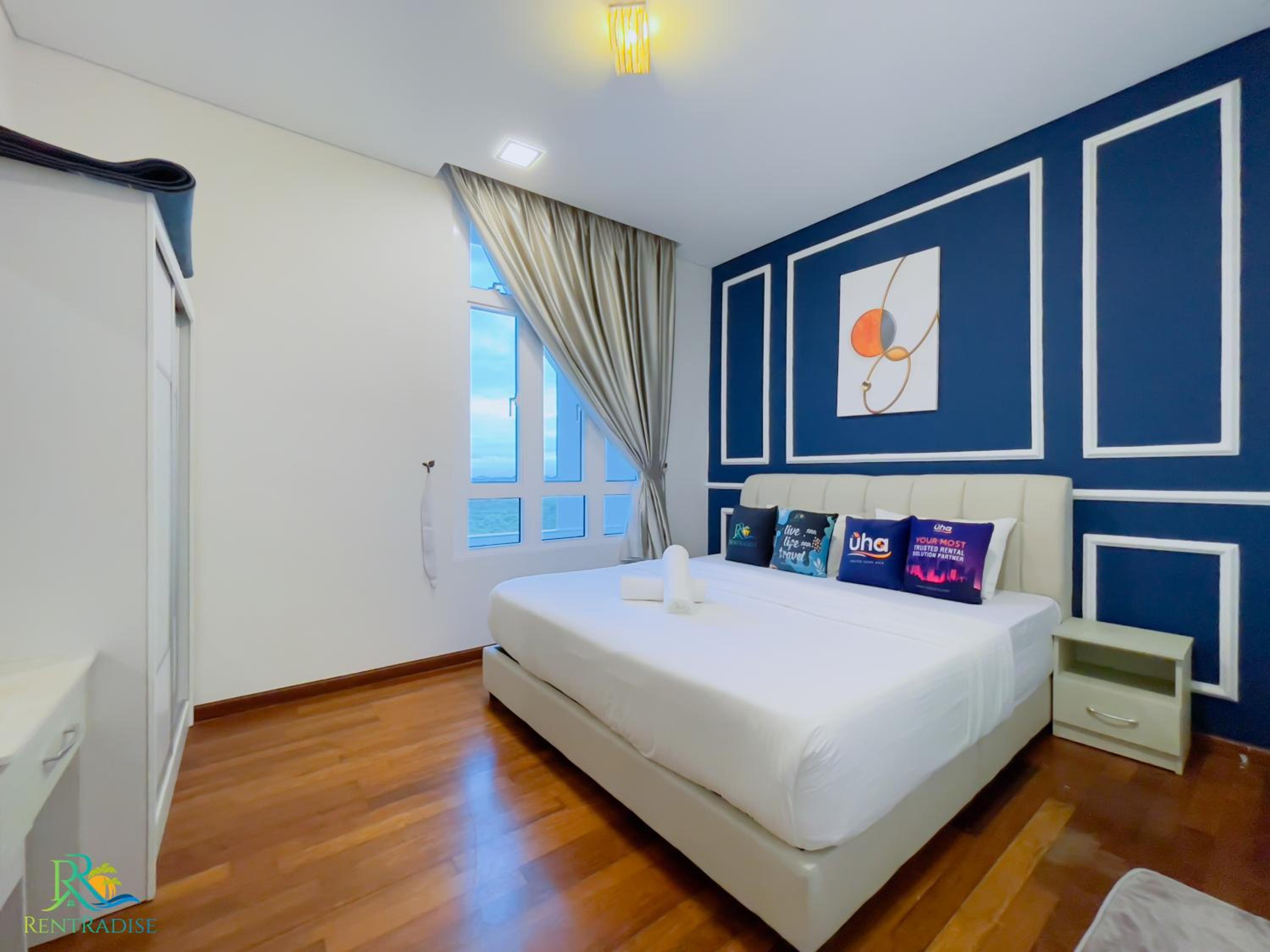 Two-Bedroom Apartment - Photo 31