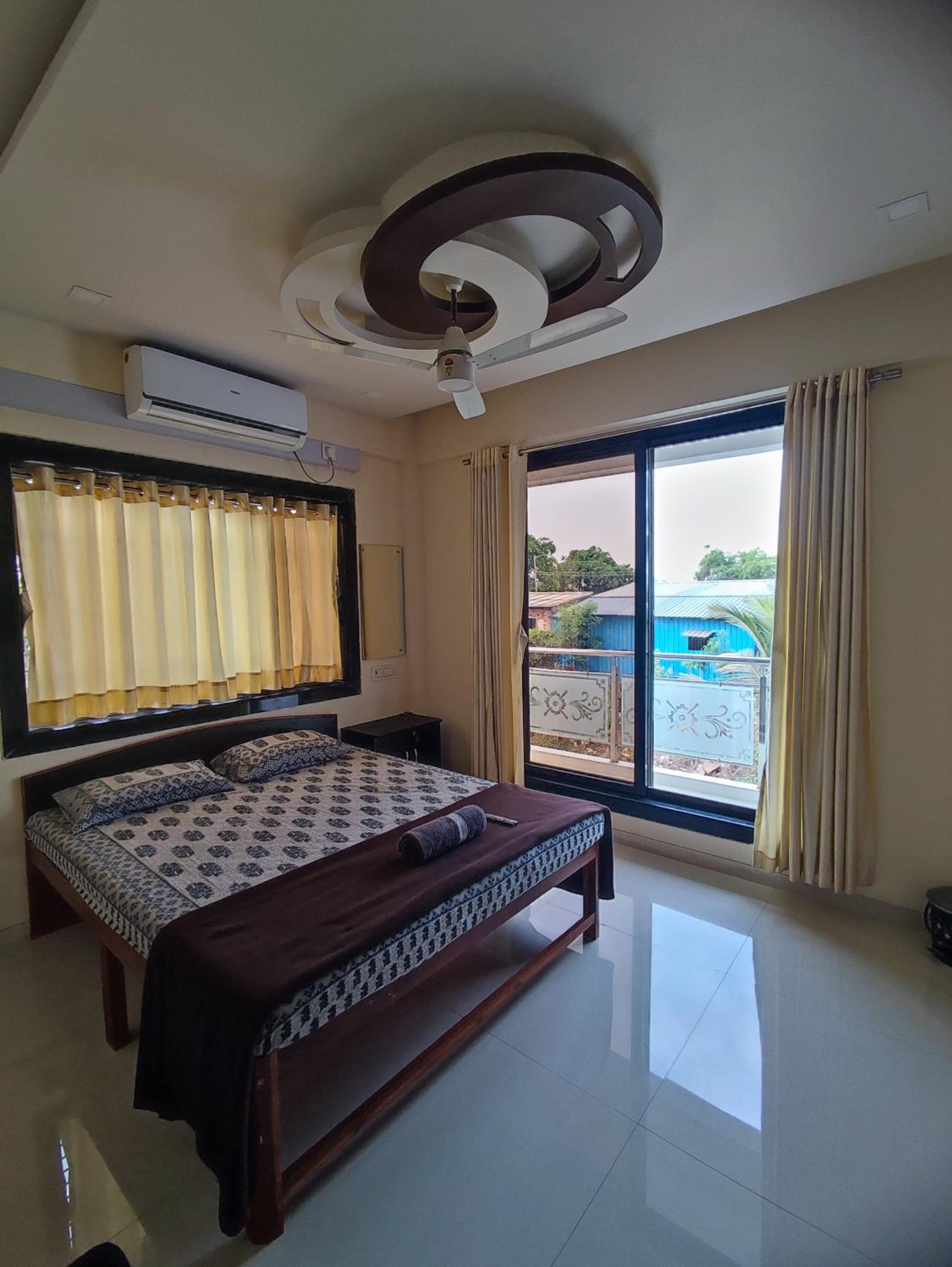 Family Room with Balcony - Photo 6