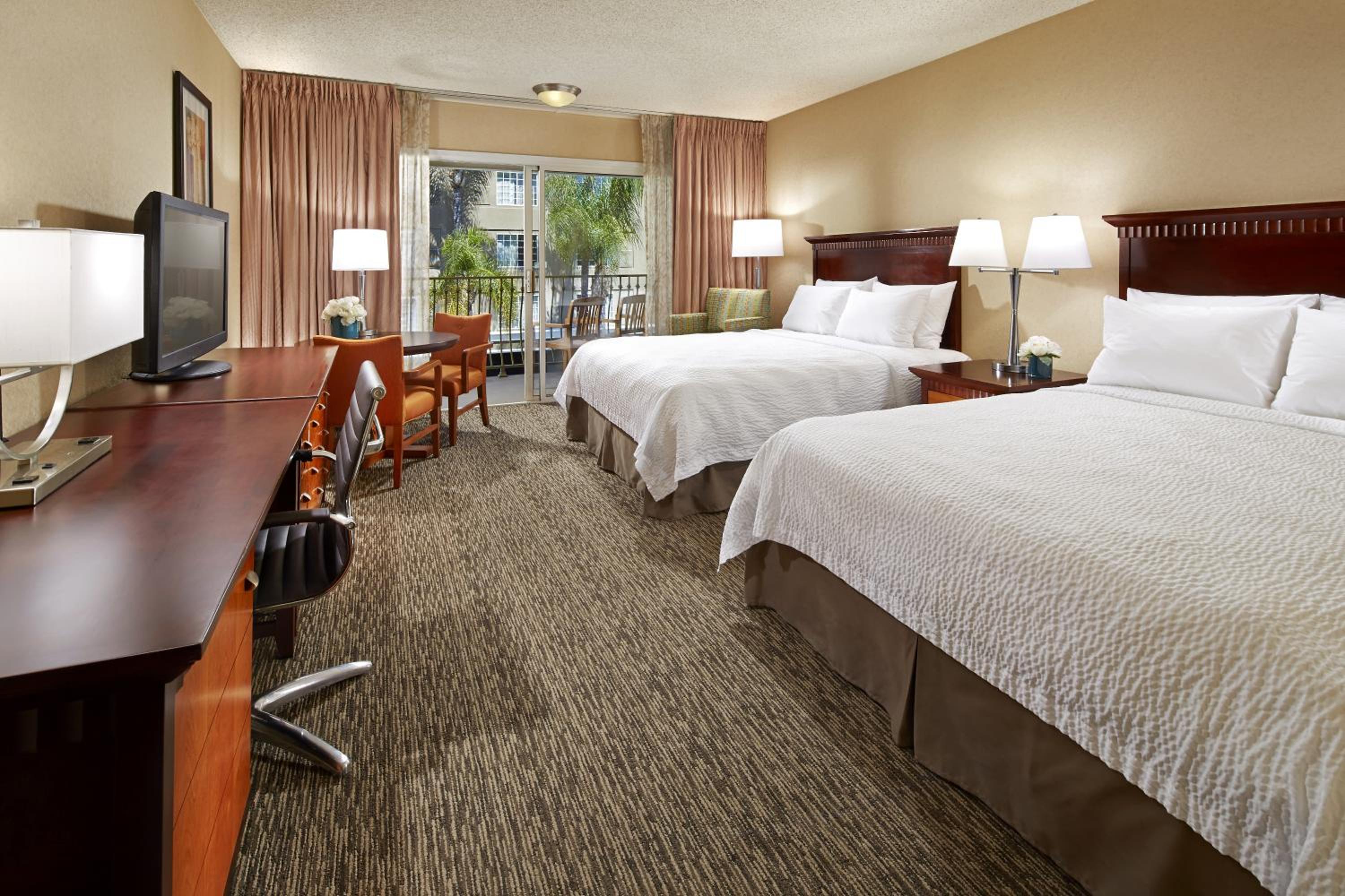 Deluxe Queen Room with Two Queen Beds - Photo 1