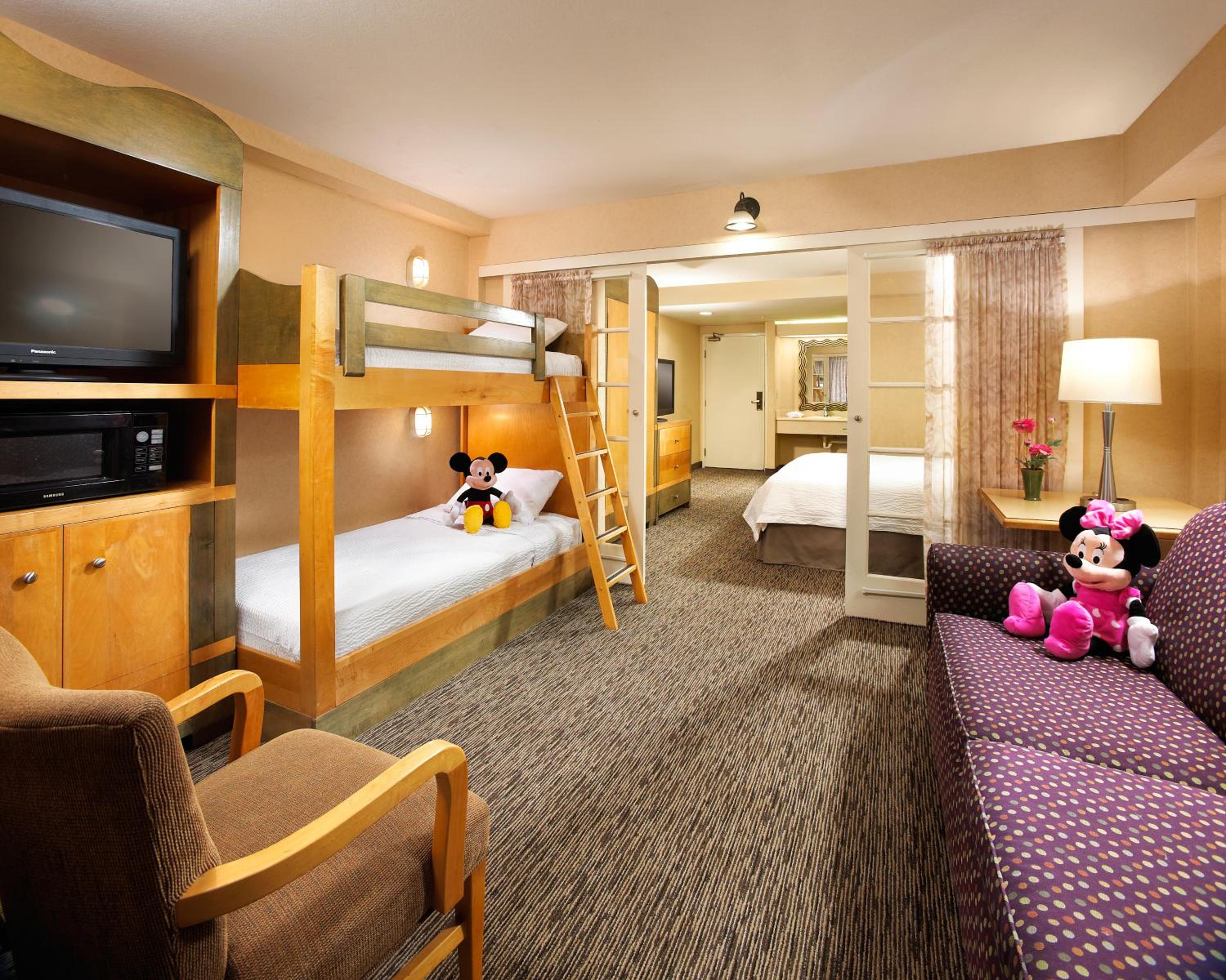 Family Suite - Photo 6