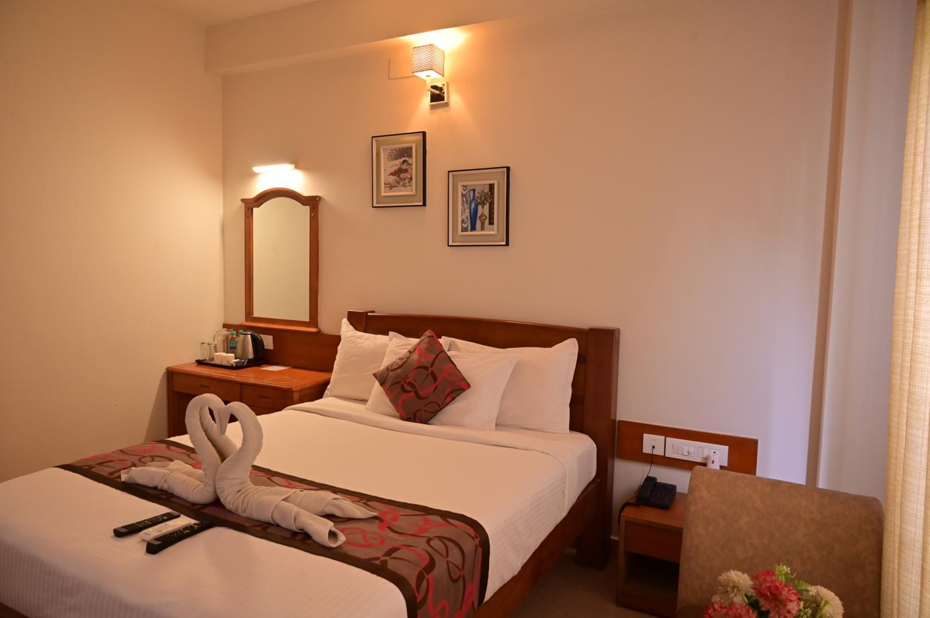 Standard Double Room - Photo 7