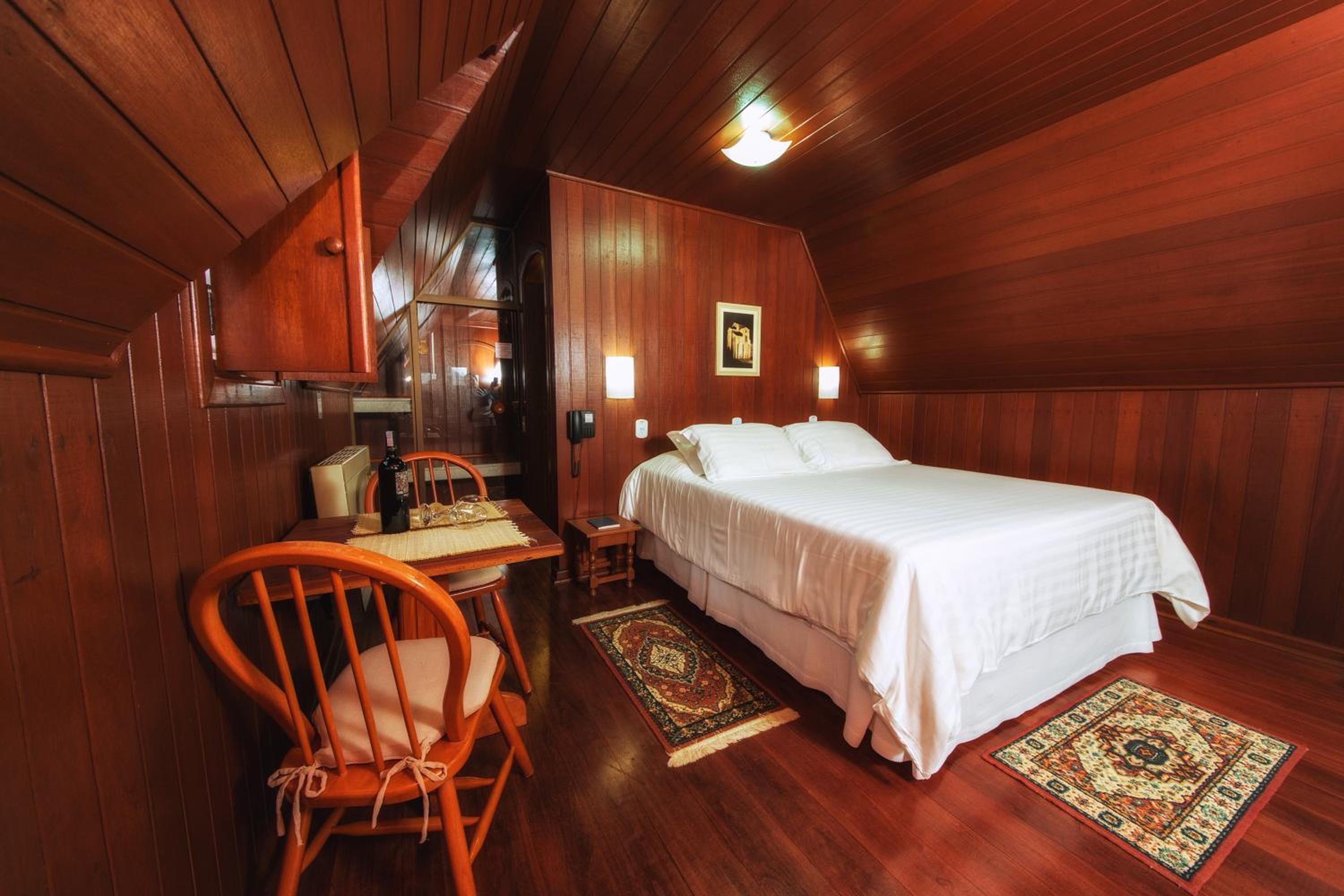 Deluxe Chalet photo 1