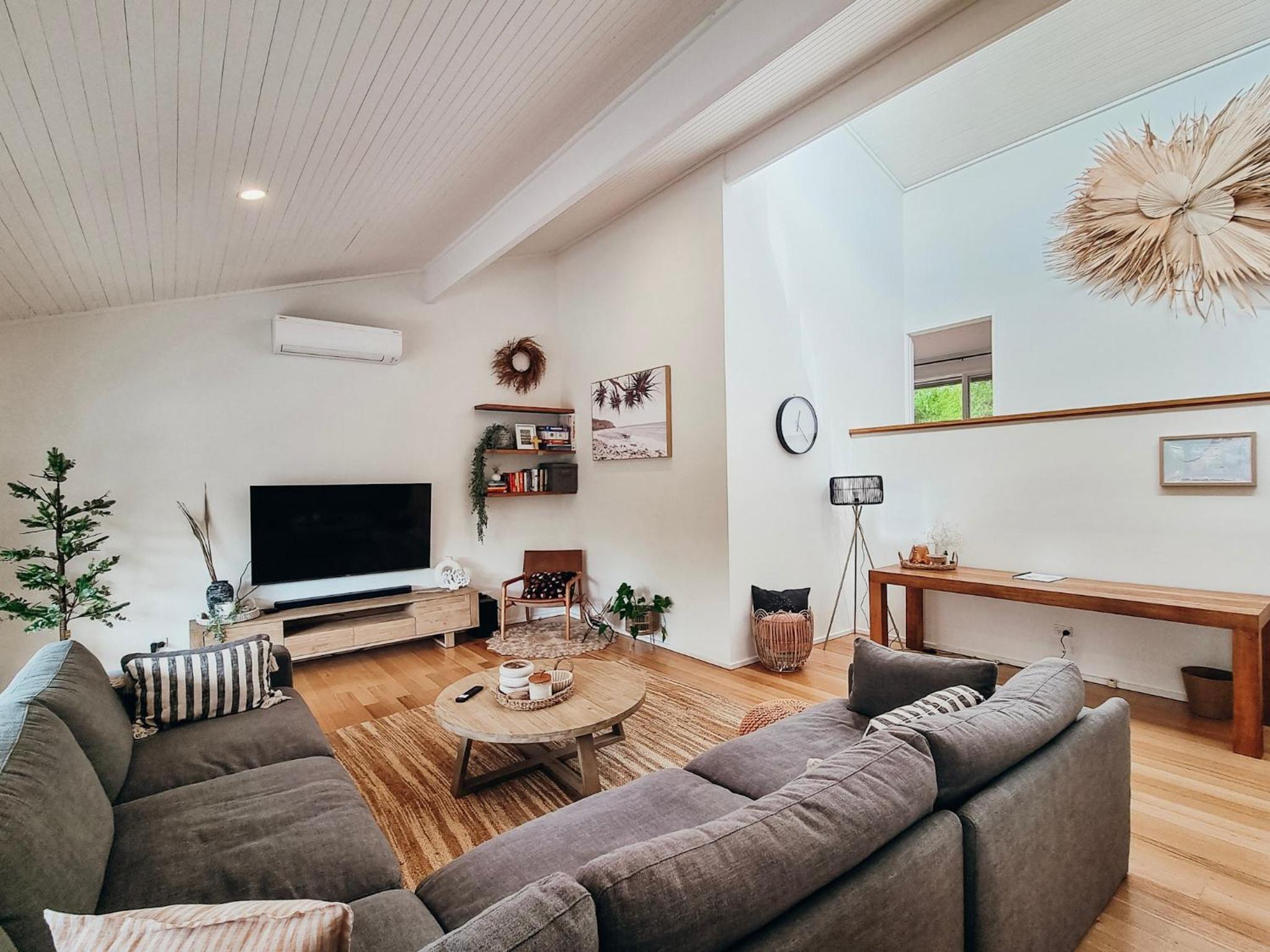 Four-Bedroom House photo 2