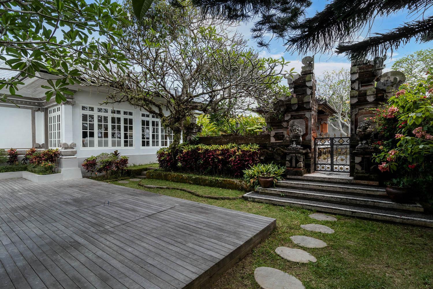 Villa - Photo 4