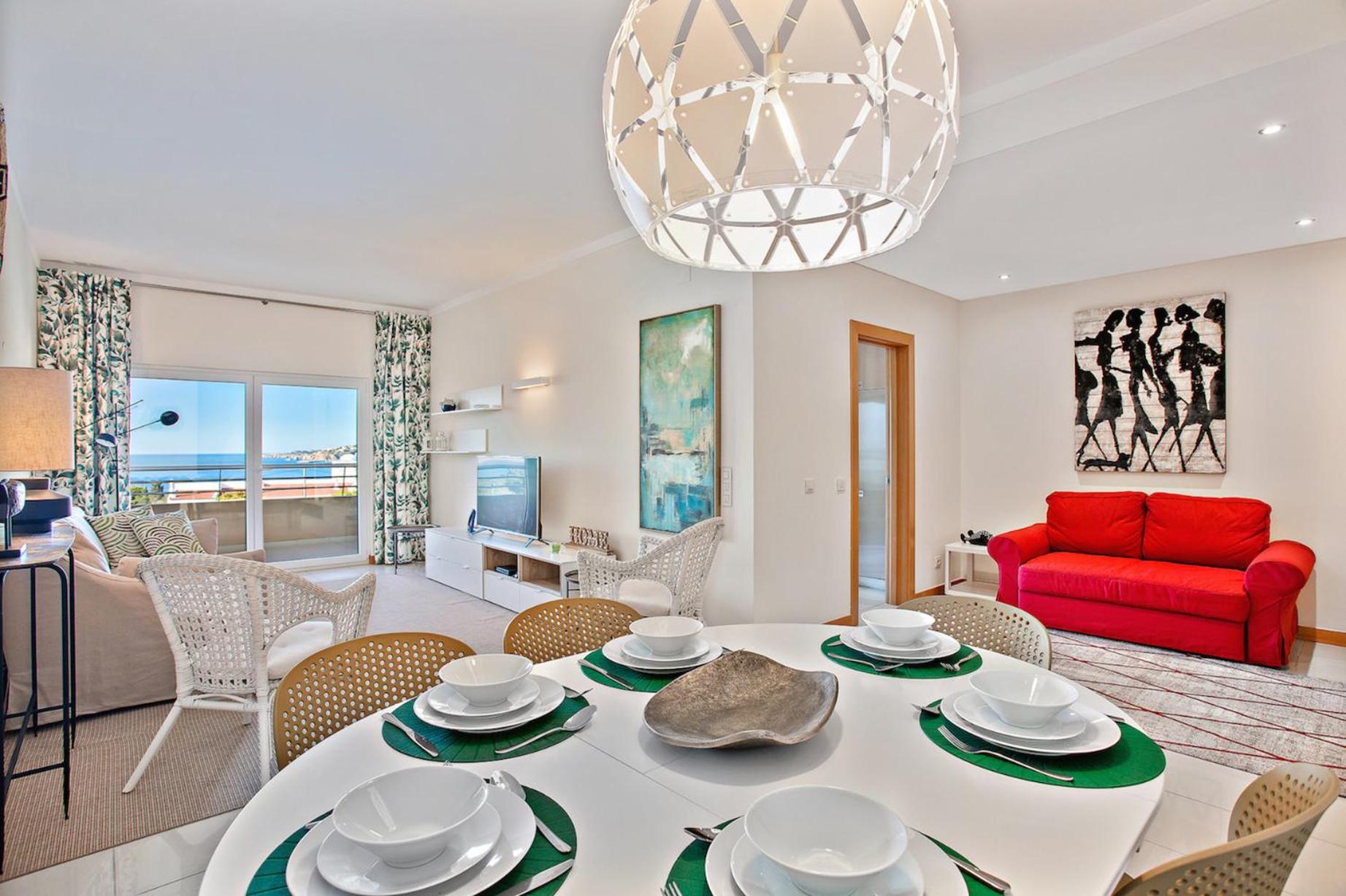Two-Bedroom Apartment with Balcony and Sea View