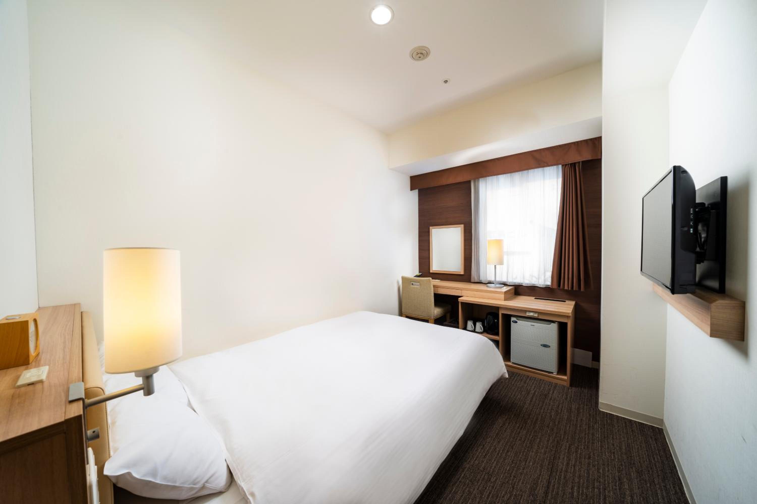 Double Room with Small Double Bed - Non-Smoking - Photo 1