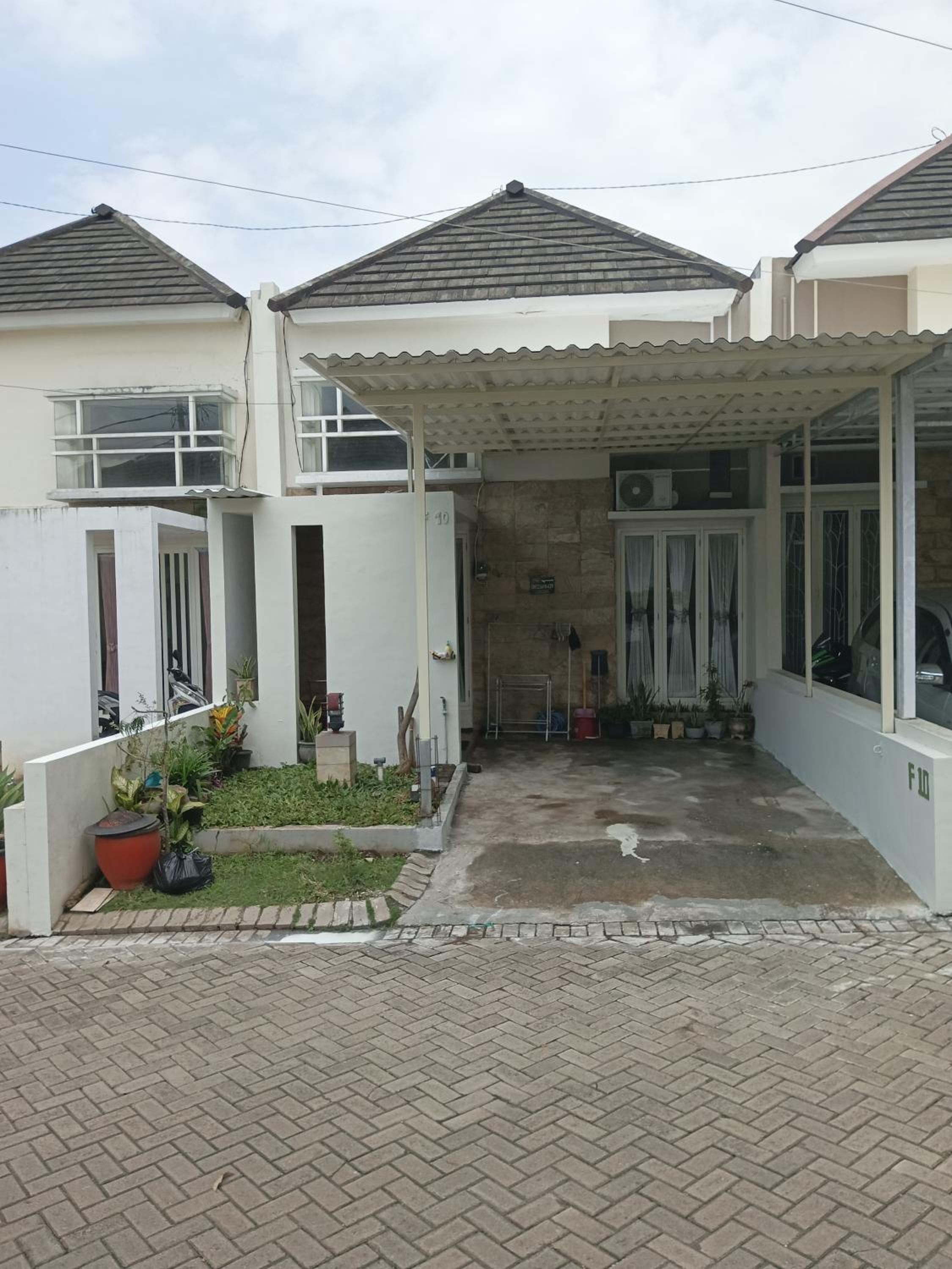 Two-Bedroom Villa - Photo 13