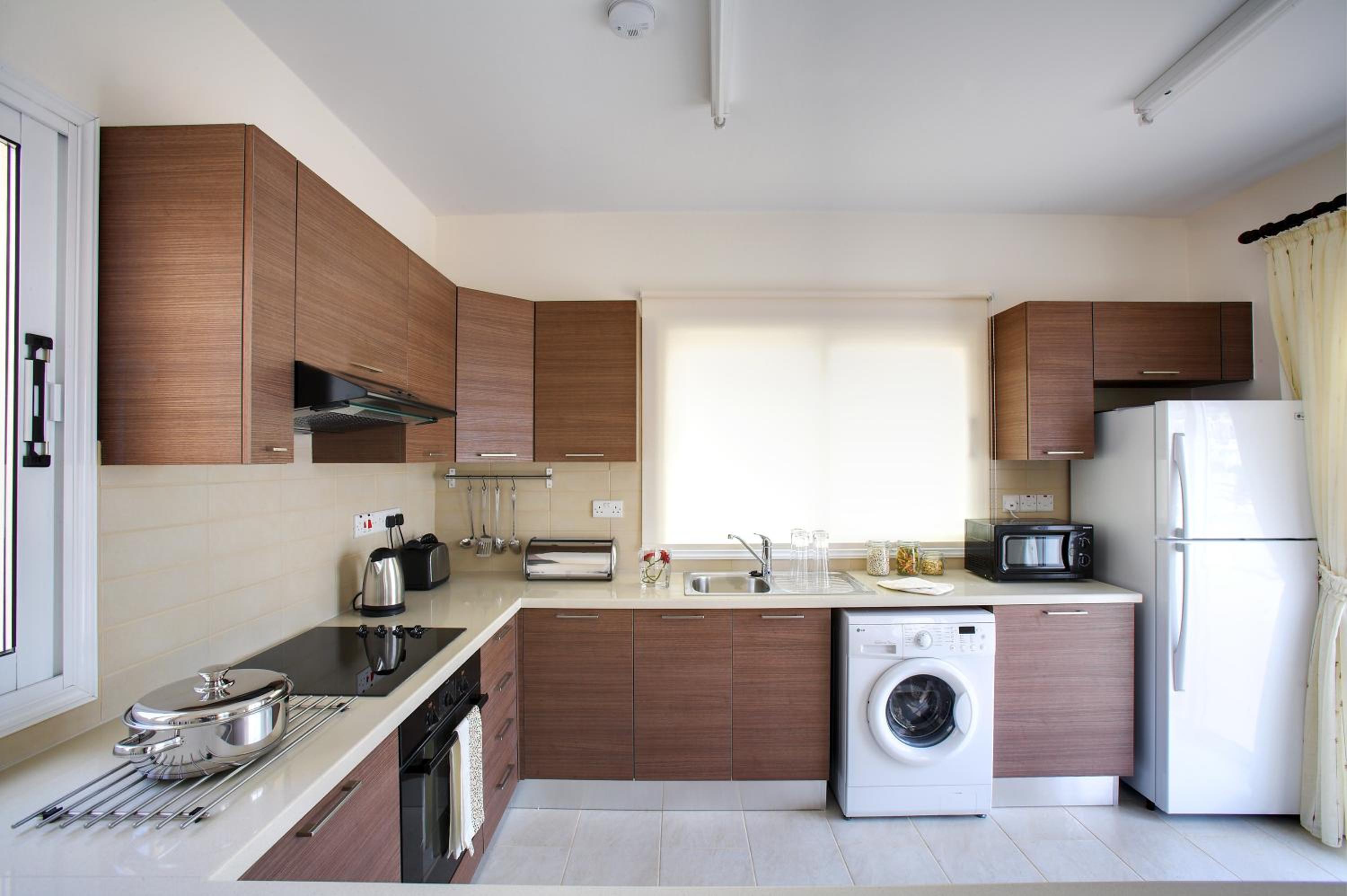 Superior Two-Bedroom Apartment with Sea View photo 2