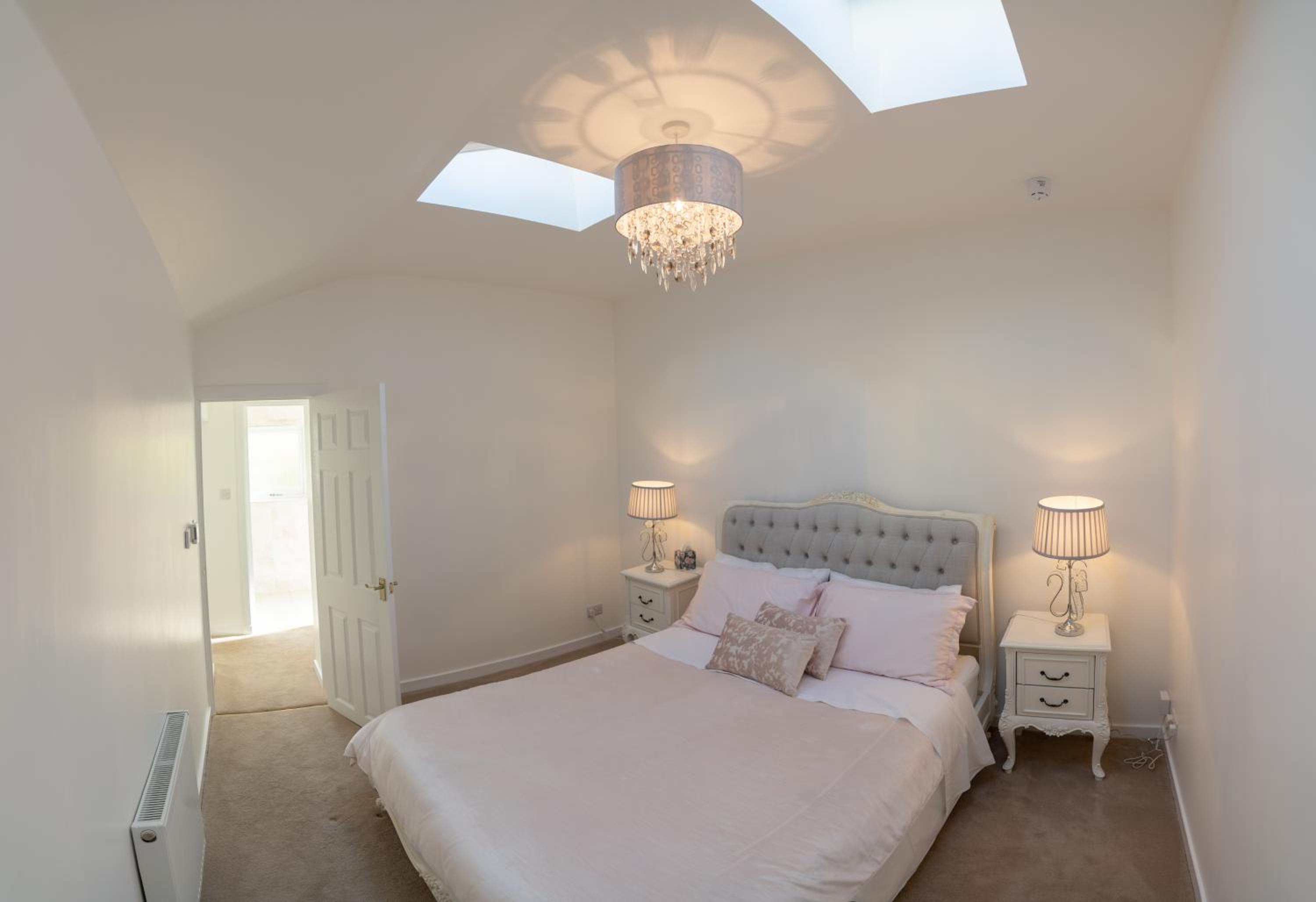 Superior King Suite photo 1