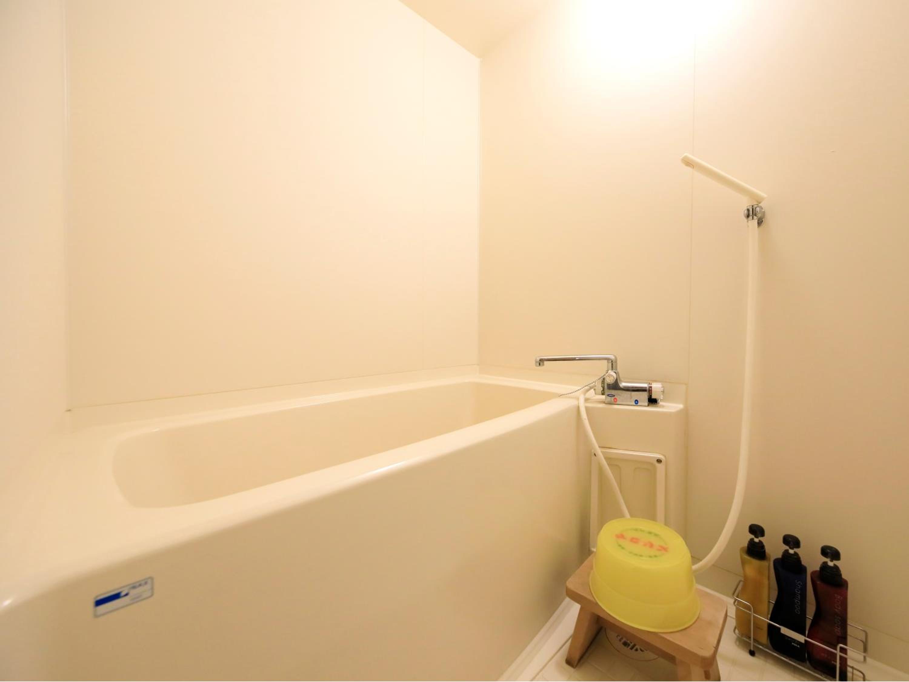 Japanese-Style Room (12.5 tatami) with Private Bathroom and Toilet - Non-Smoking - Photo 3