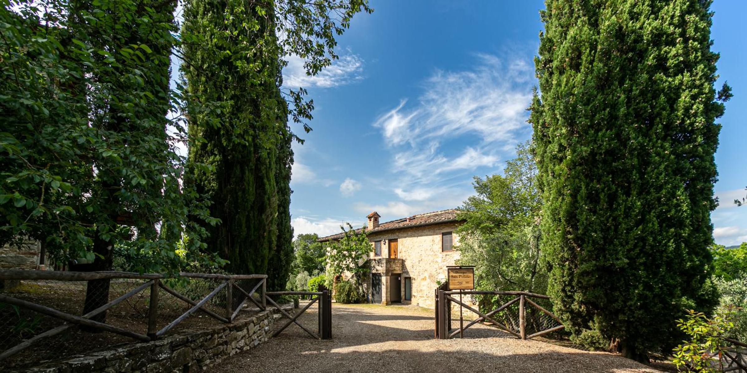 Villa photo 3