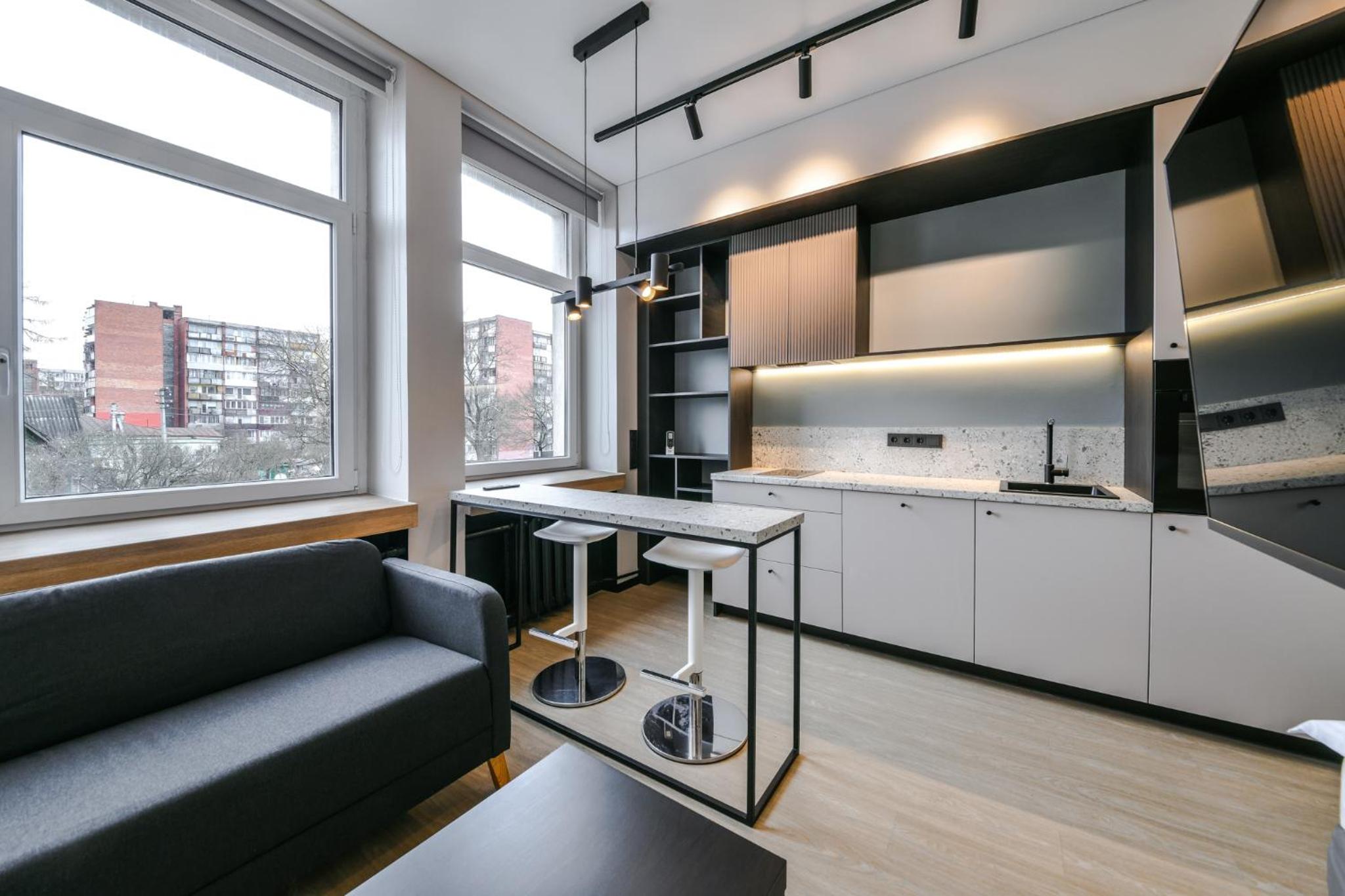 One-Bedroom Apartment - Photo 21