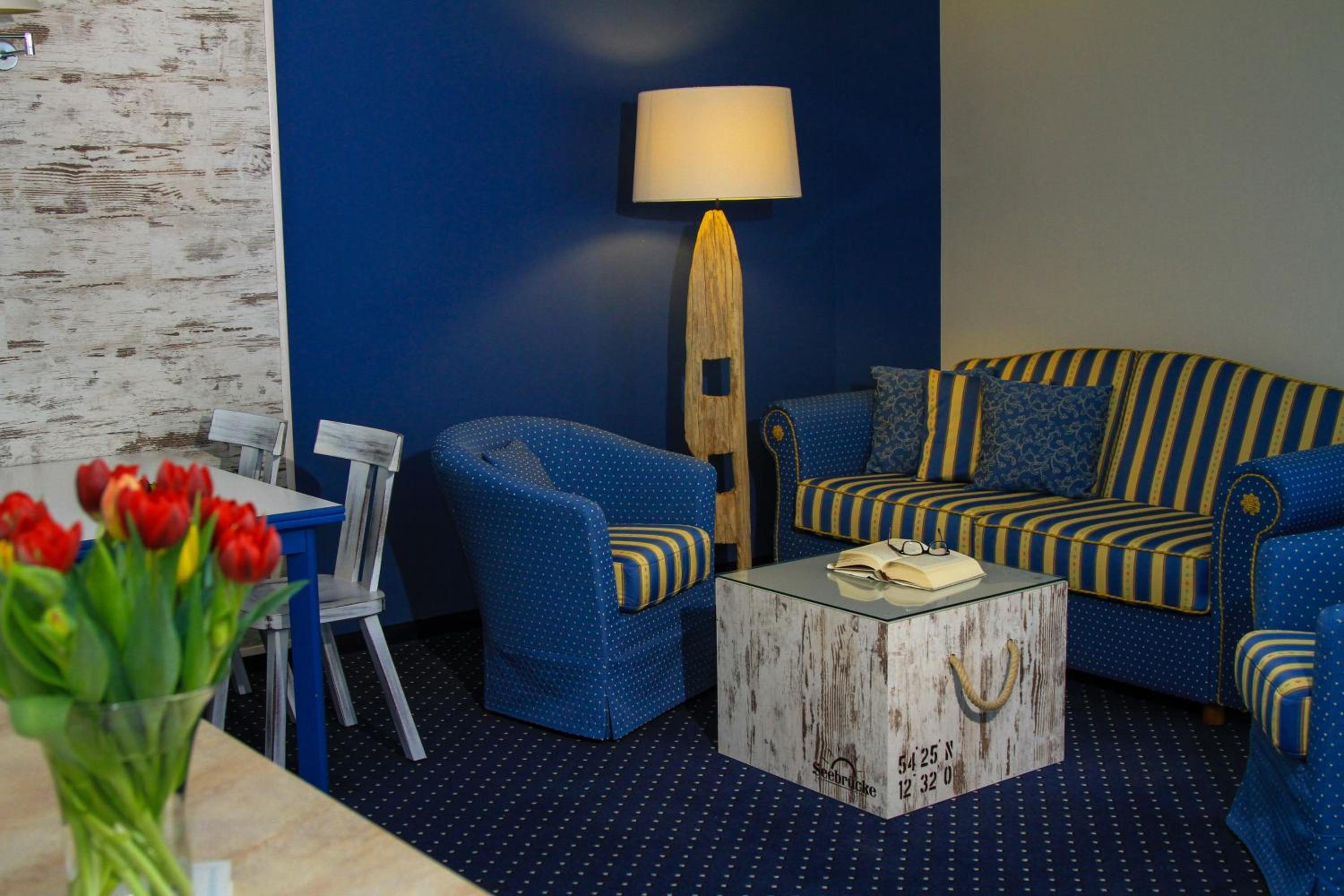 Junior Suite with Balcony photo 2